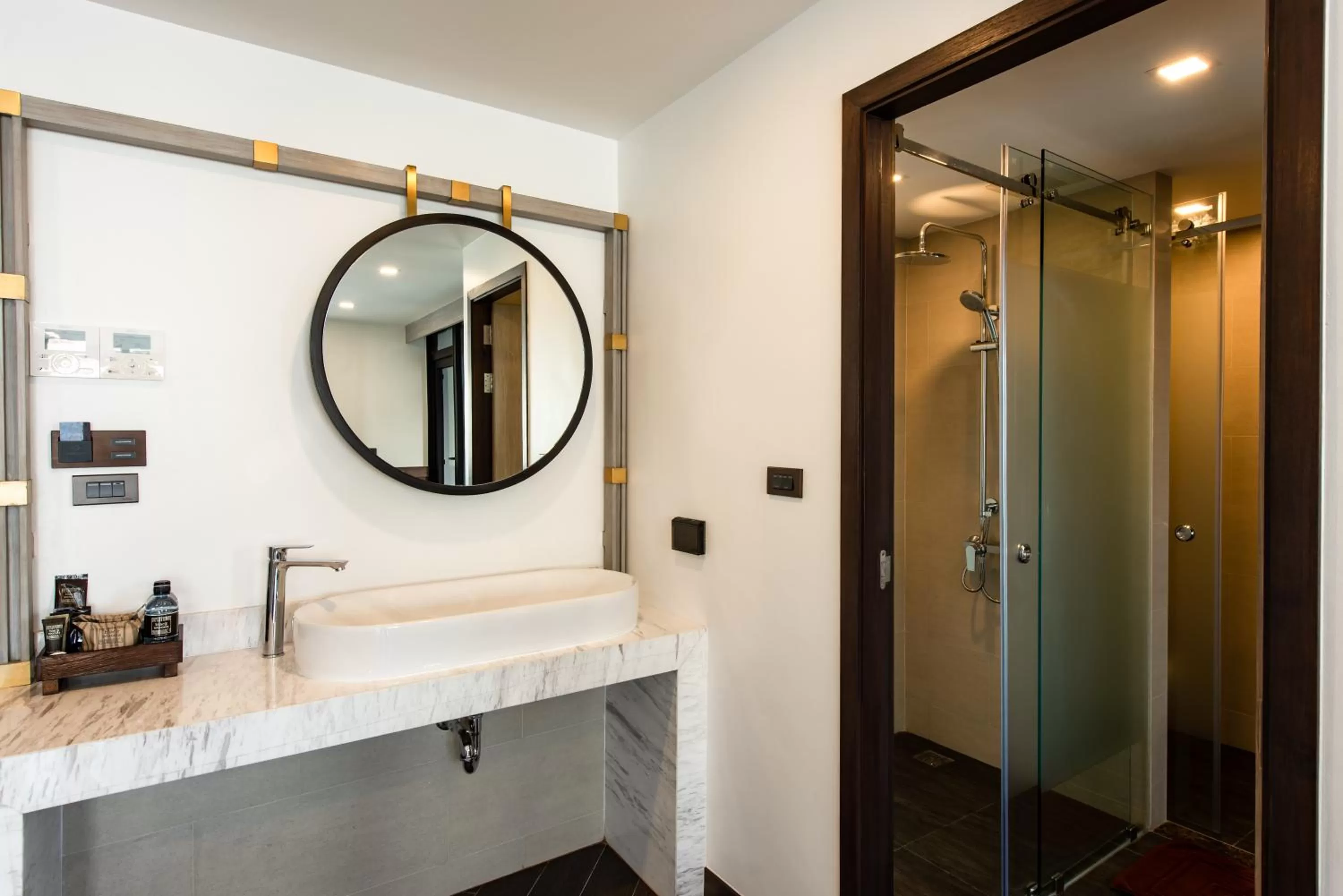 Queen Room in Blackwoods Hotel Pattaya - SHA Extra Plus