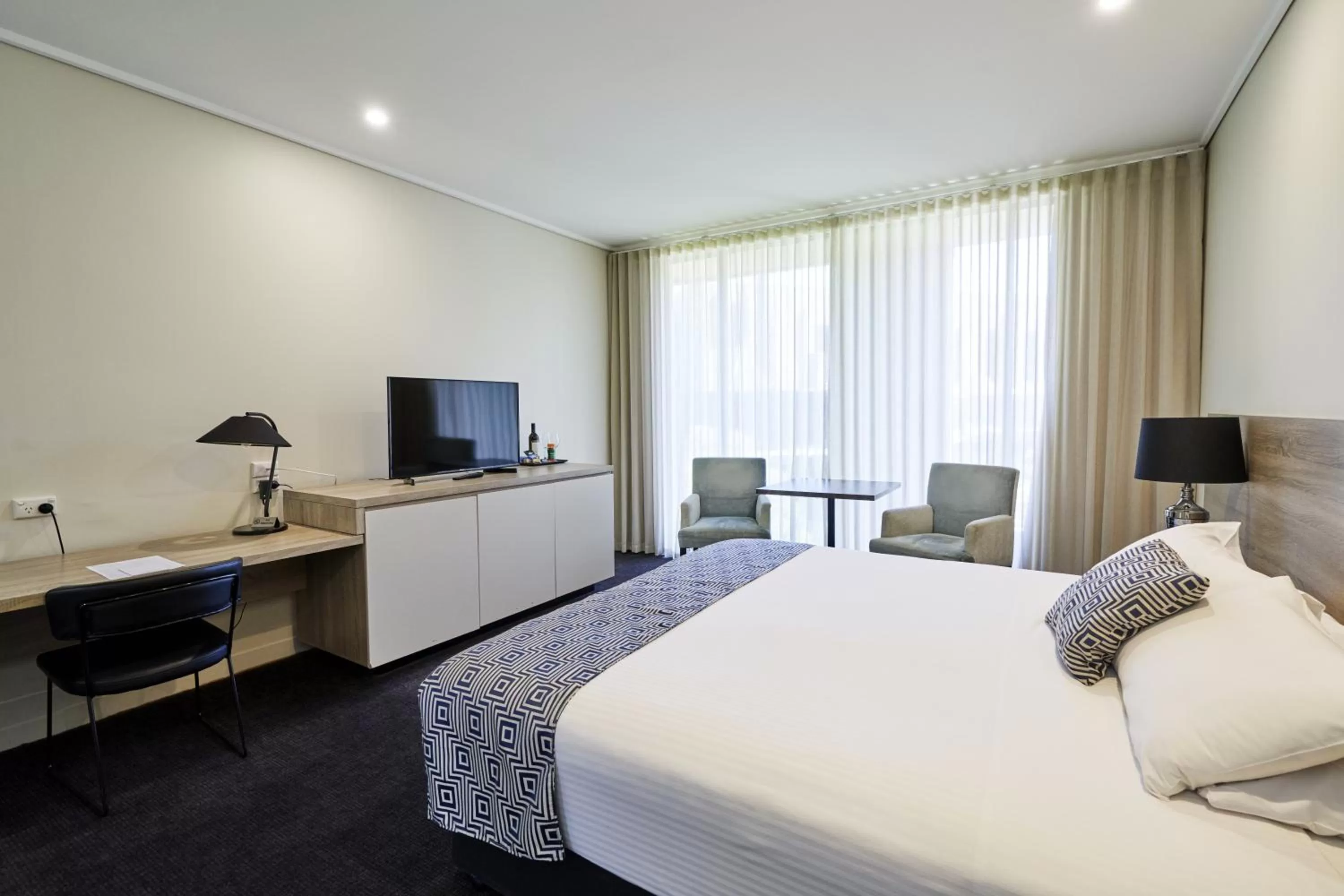 King Room in The Dingley Hotel