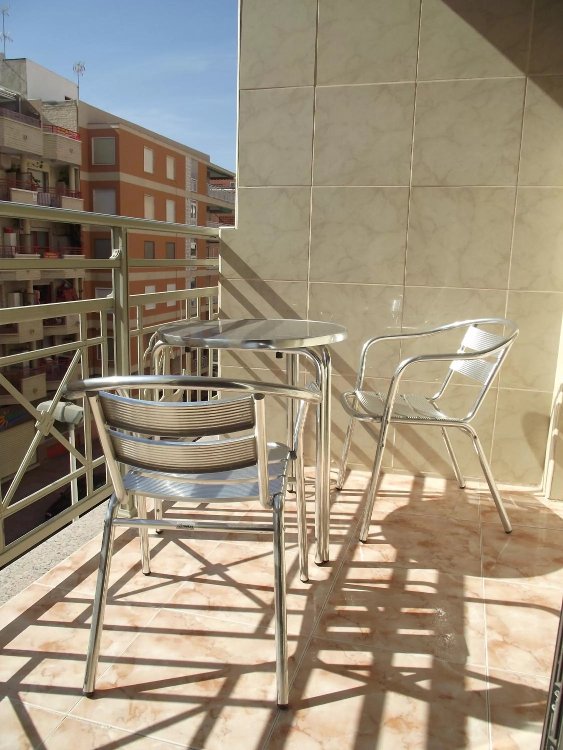Two-Bedroom Apartment (3 Adults + 1 Child) in Apartamentos Turísticos Fresno