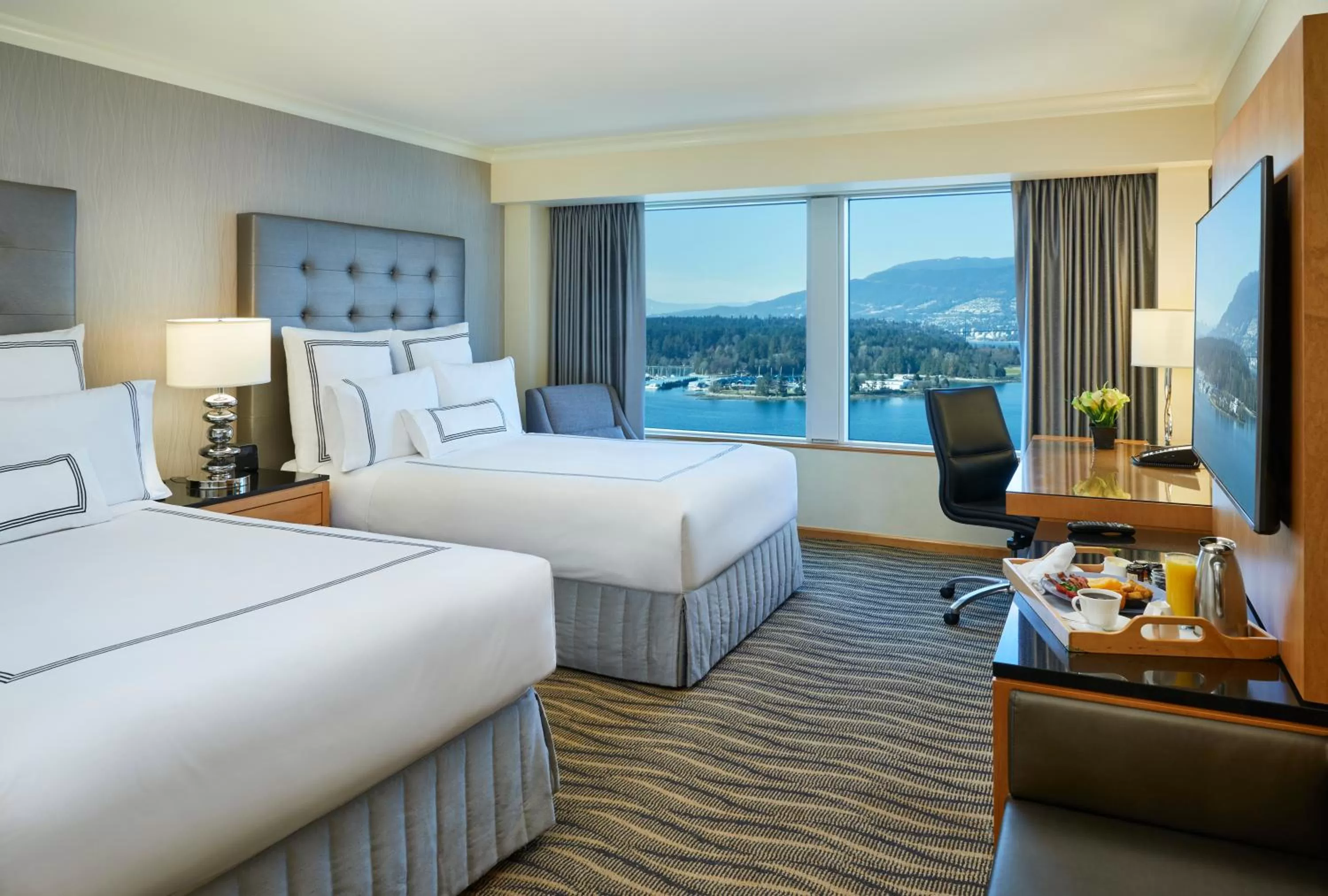 Deluxe Double Room with Two Double Beds and Harbor View in Pan Pacific Vancouver