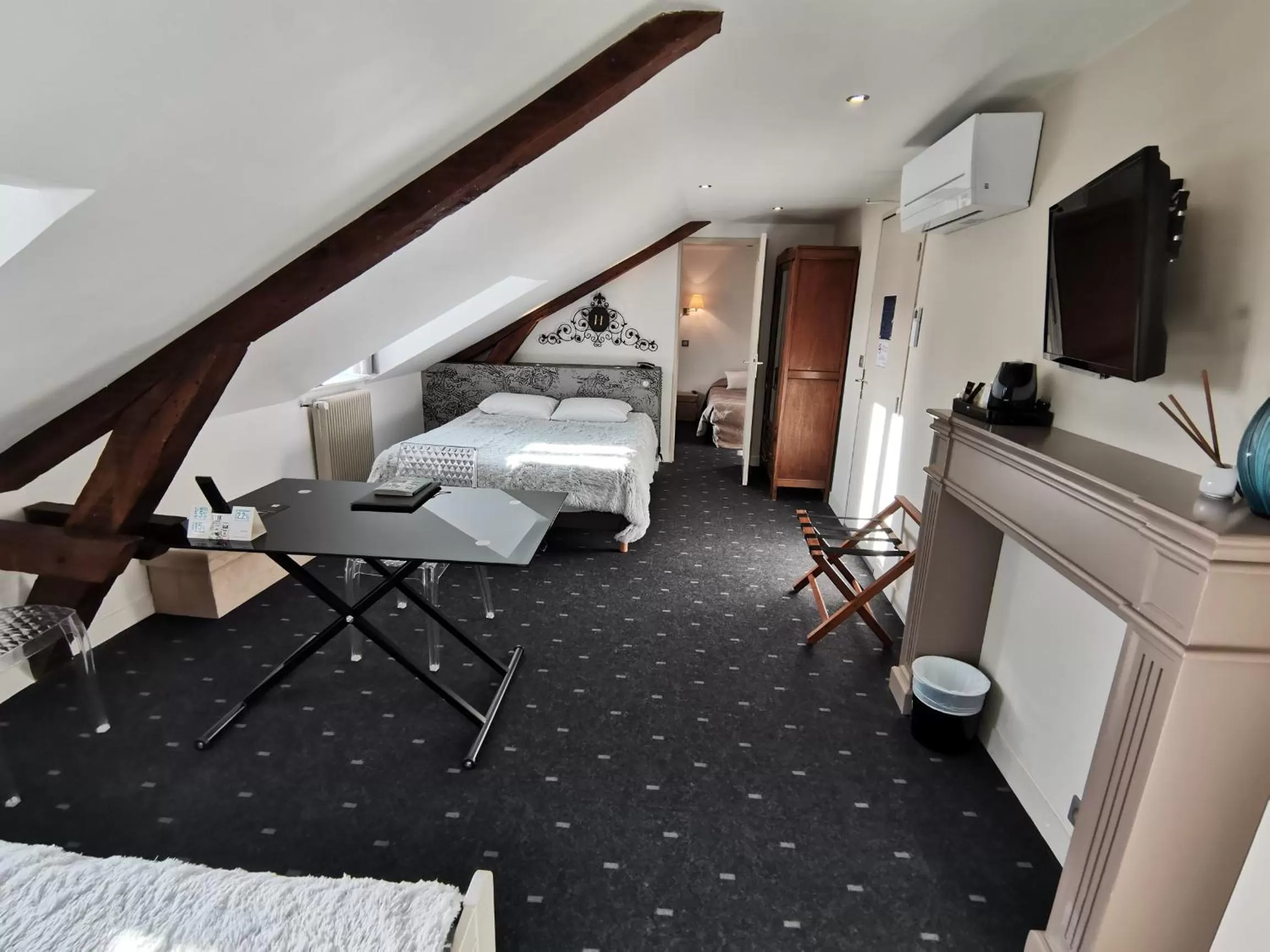 Junior Suite in Logis Hotel Le Cerf