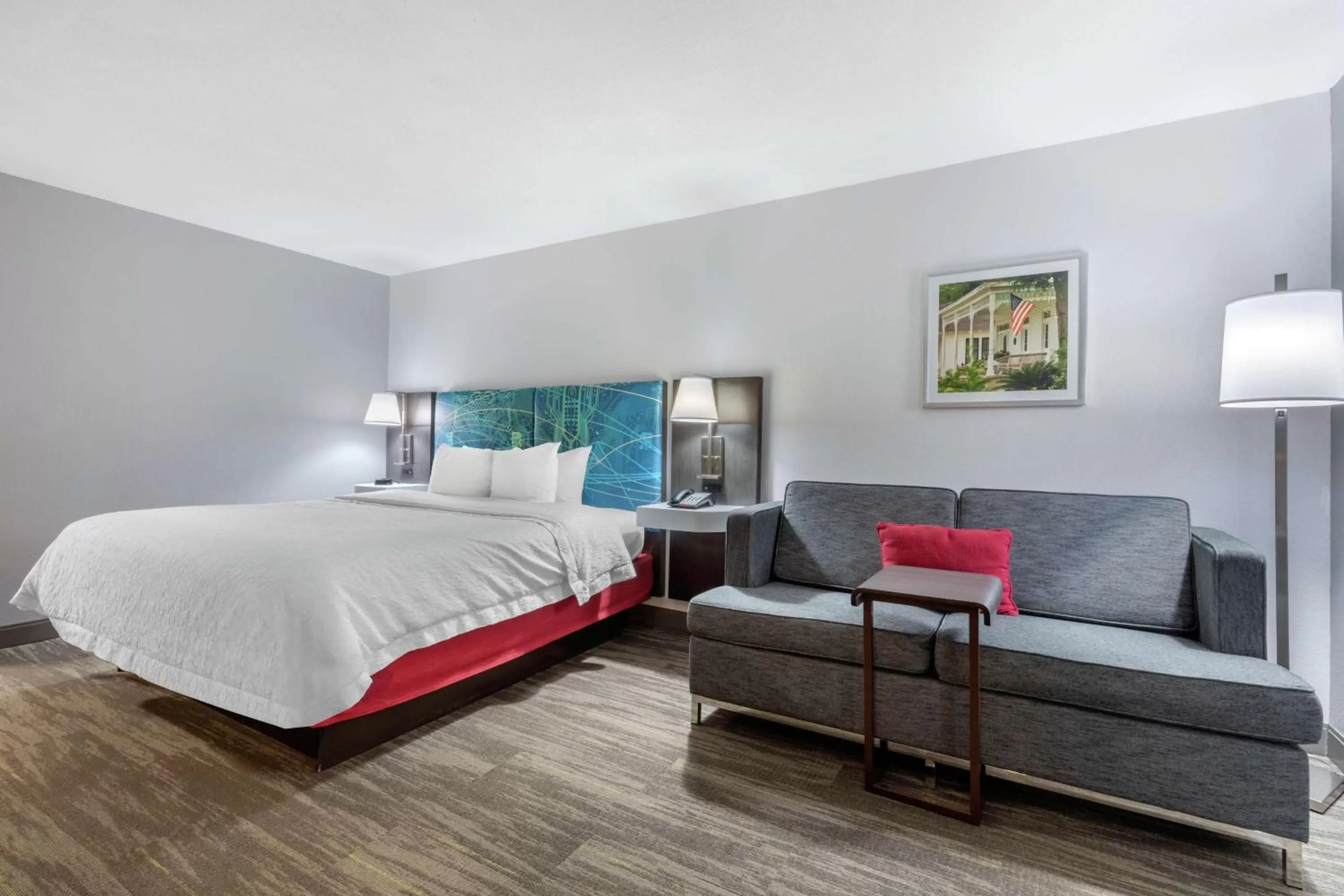 King Room with Sofa Bed - Non-Smoking in Hampton Inn Brookhaven