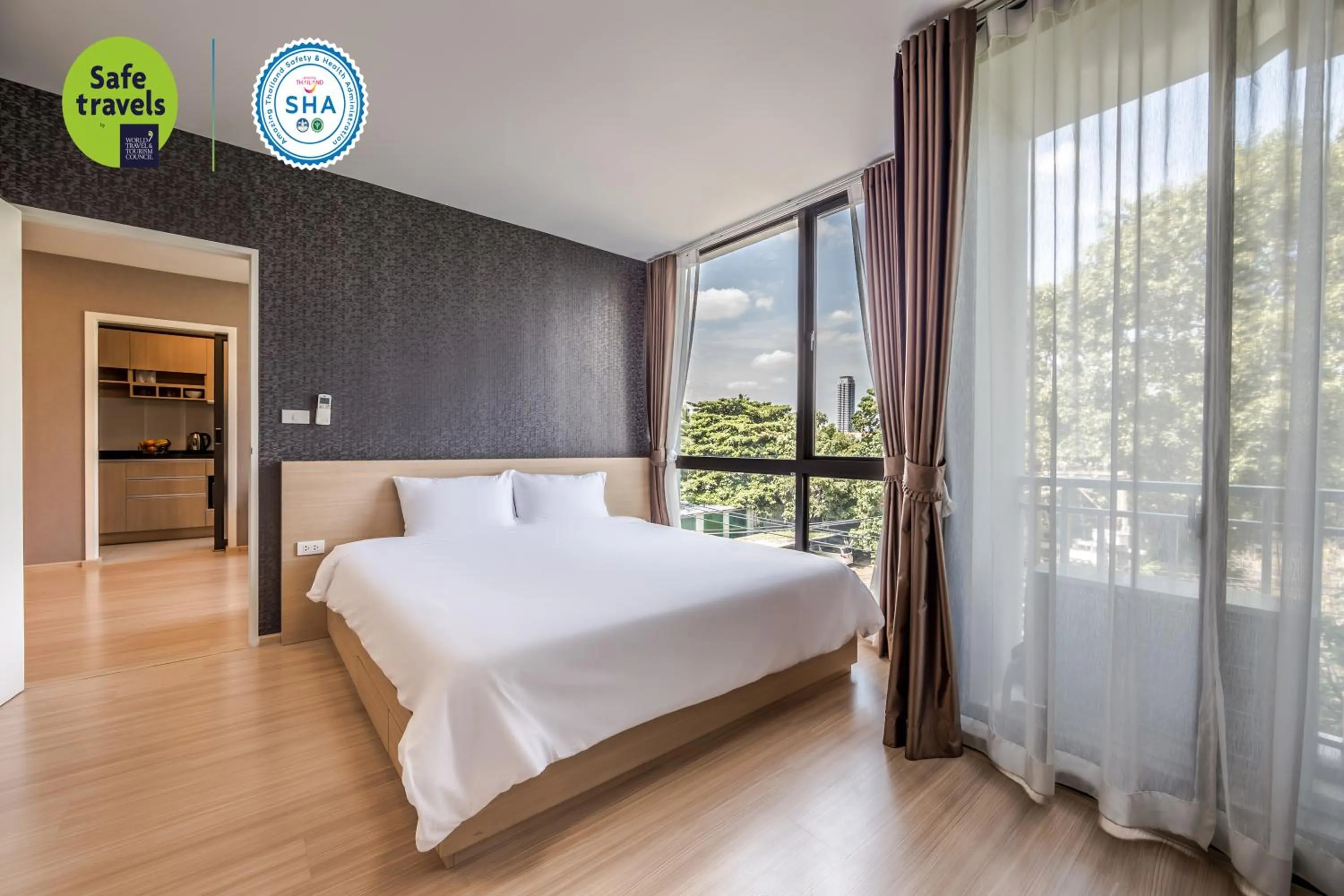 Premier One-Bedroom Suite in Like Sukhumvit 22