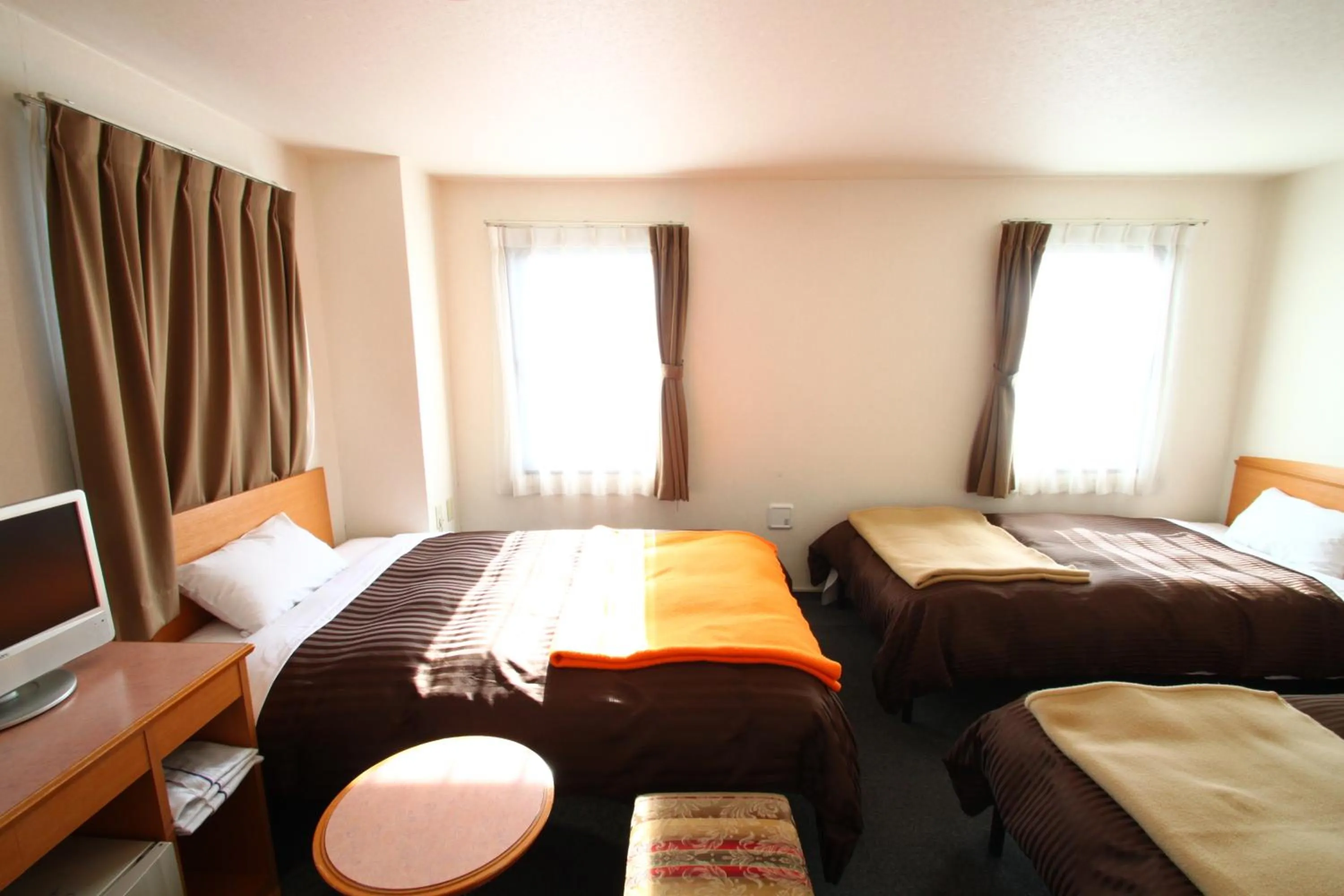 Triple Room in Sakura Hotel Hatagaya
