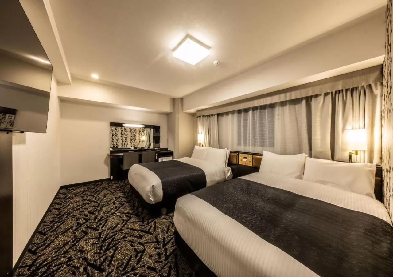 Family Twin Room - Non-Smoking in APA Hotel & Resort Osaka Umeda Eki Tower