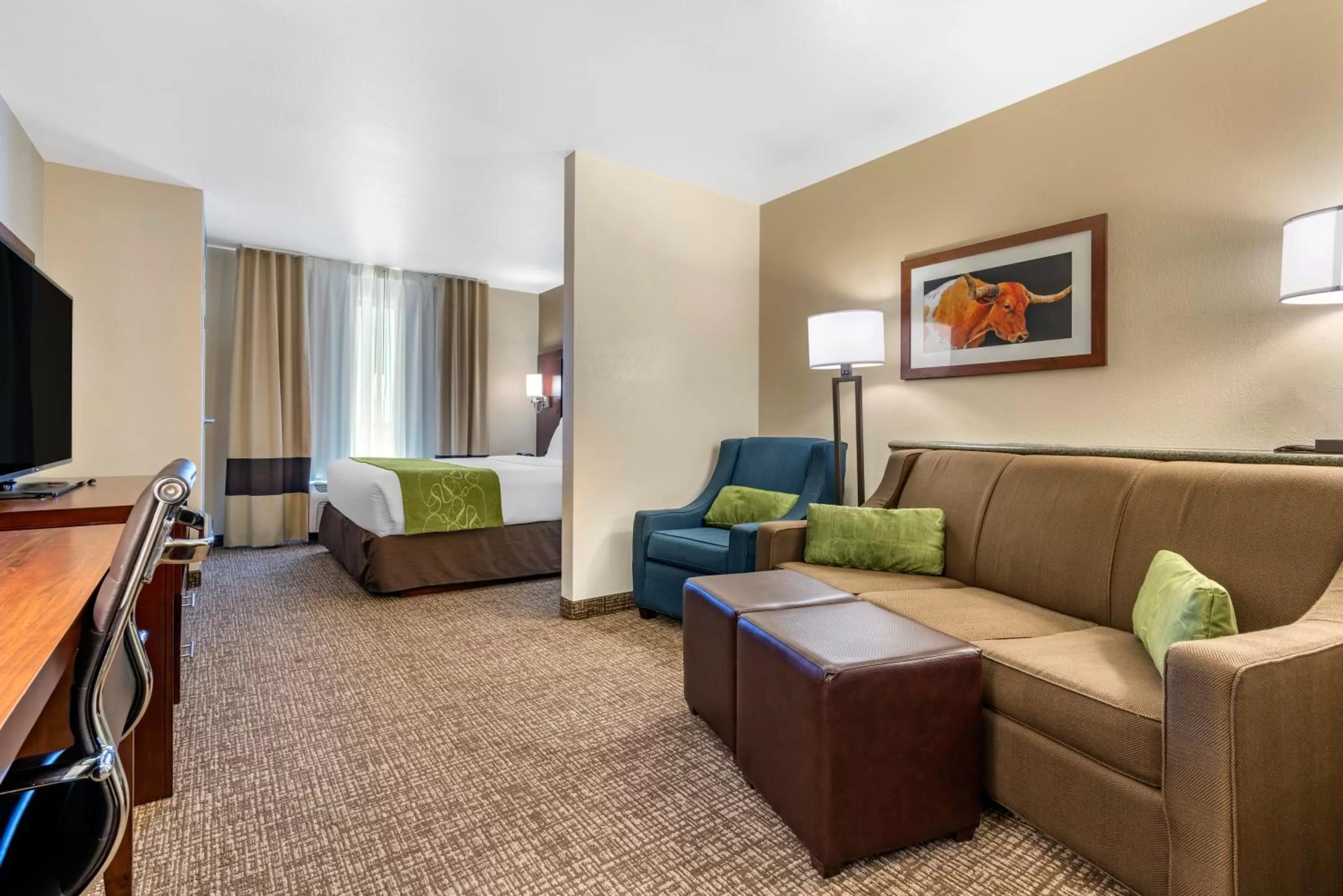 King Suite - Non-Smoking in Comfort Suites Fernley