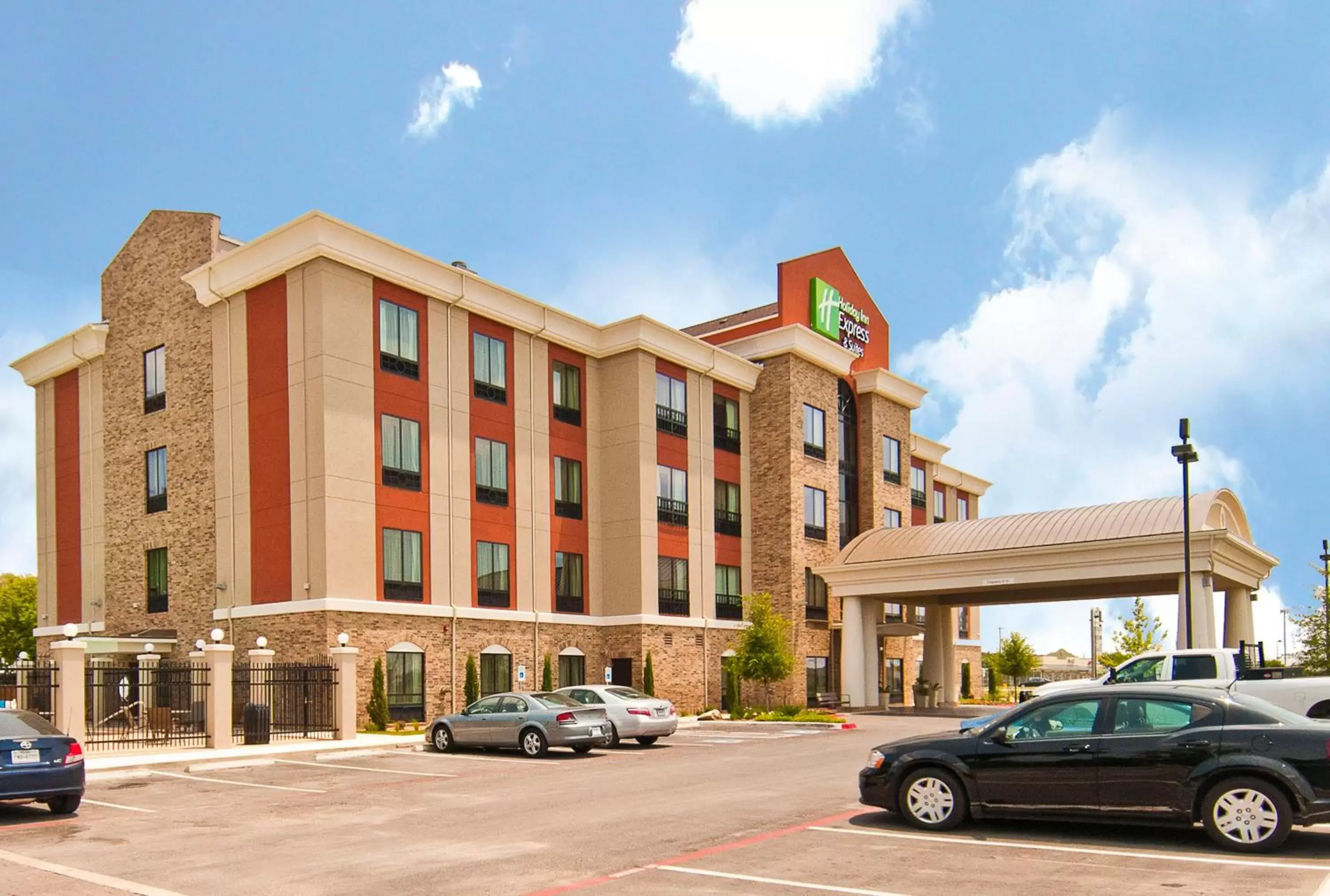 Holiday Inn Express & Suites San Antonio Frost Bank Center by IHG Holiday Inn Express & Suites San Antonio Frost Bank Center by IHG