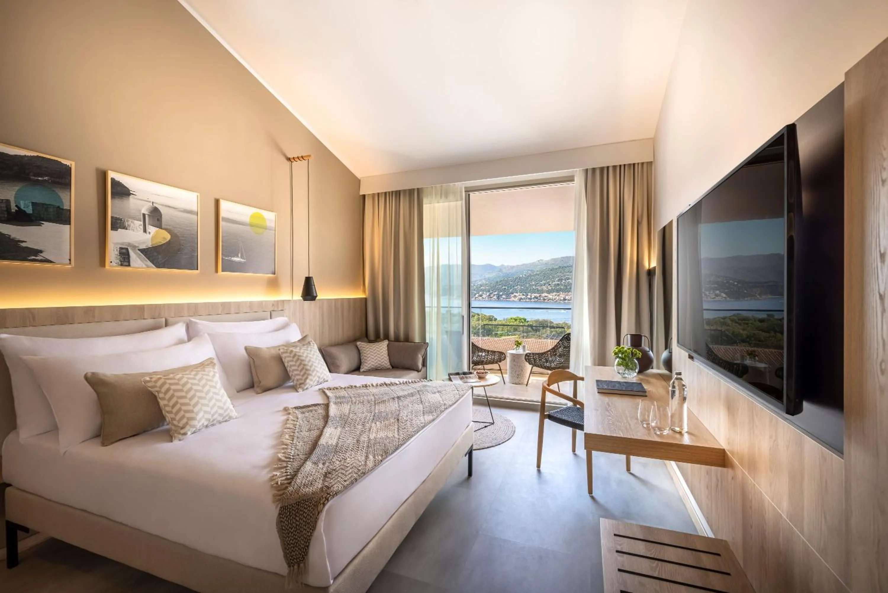 Superior Room for 2+1 Seaside in Valamar Tirena Hotel