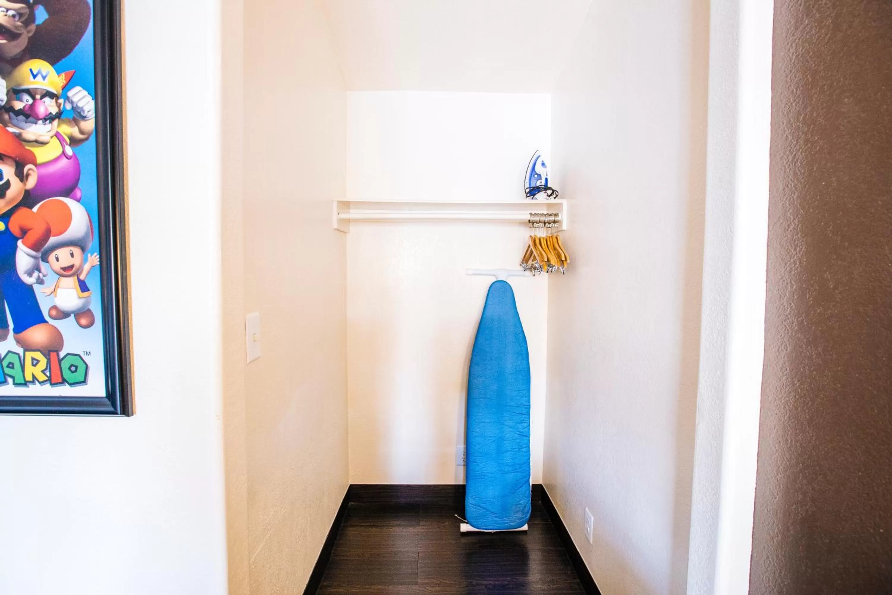 Standard Queen Room with Two Queen Beds in Anaheim Discovery Inn and Suites