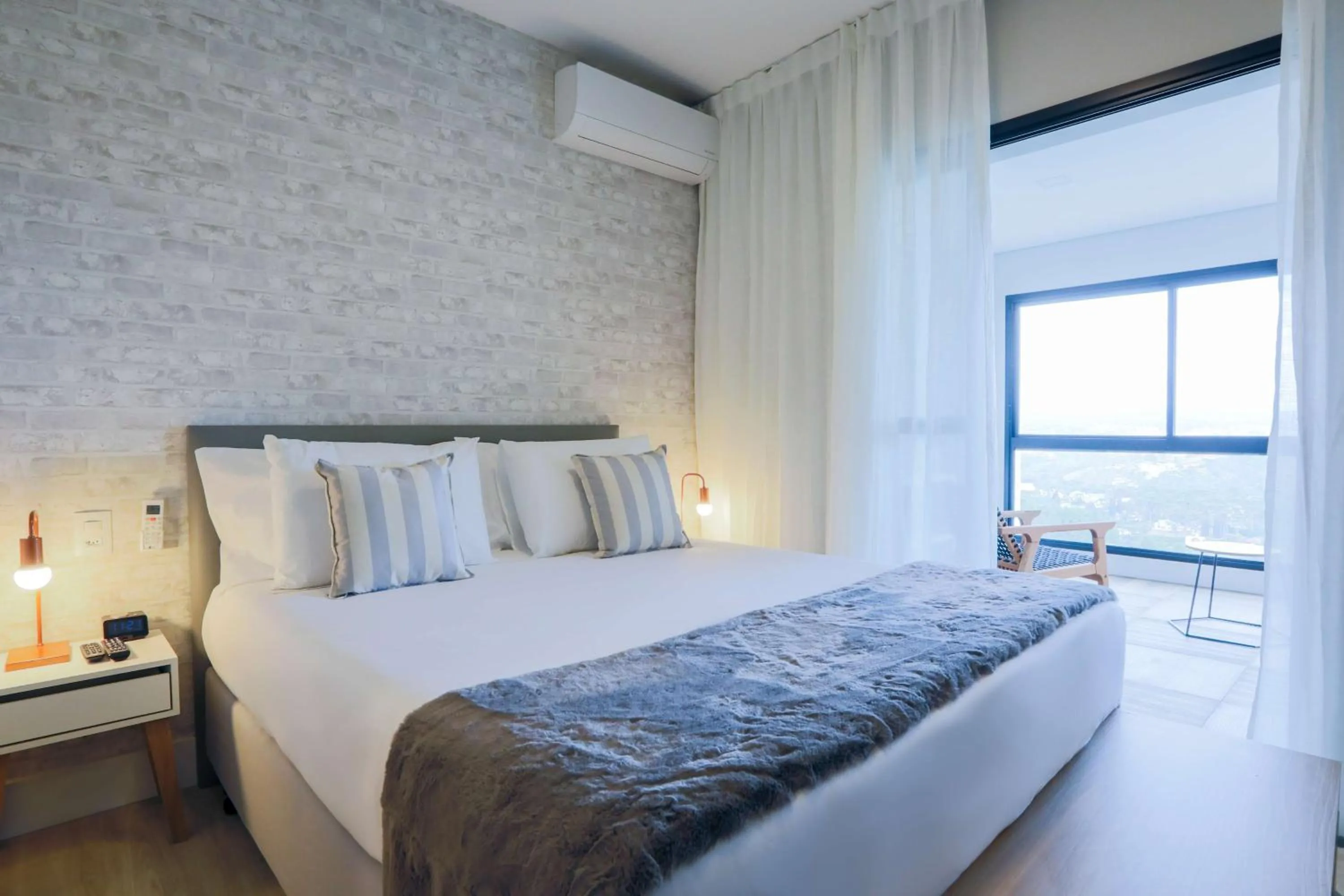 Queen Room with Sofa Bed and Valley View in Carpe Diem Boutique e Spa