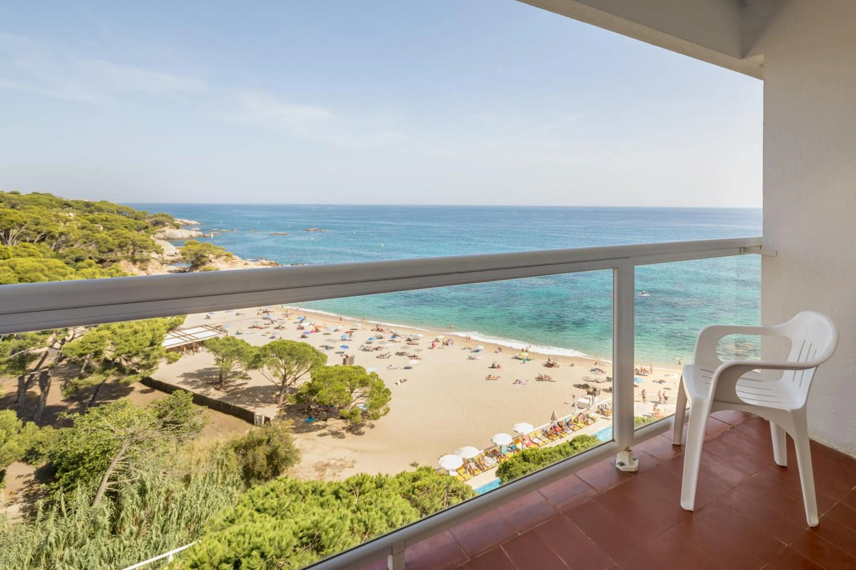 Quadruple Room with Sea View (2 Adults + 2 Children) in htop Caleta Palace #htopBliss