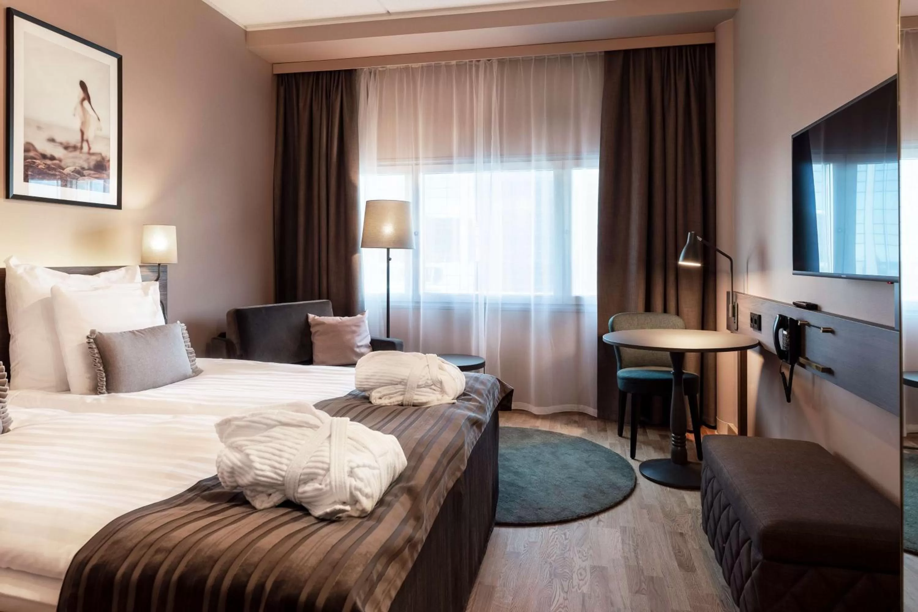 Superior King Room in Scandic Helsinki Airport
