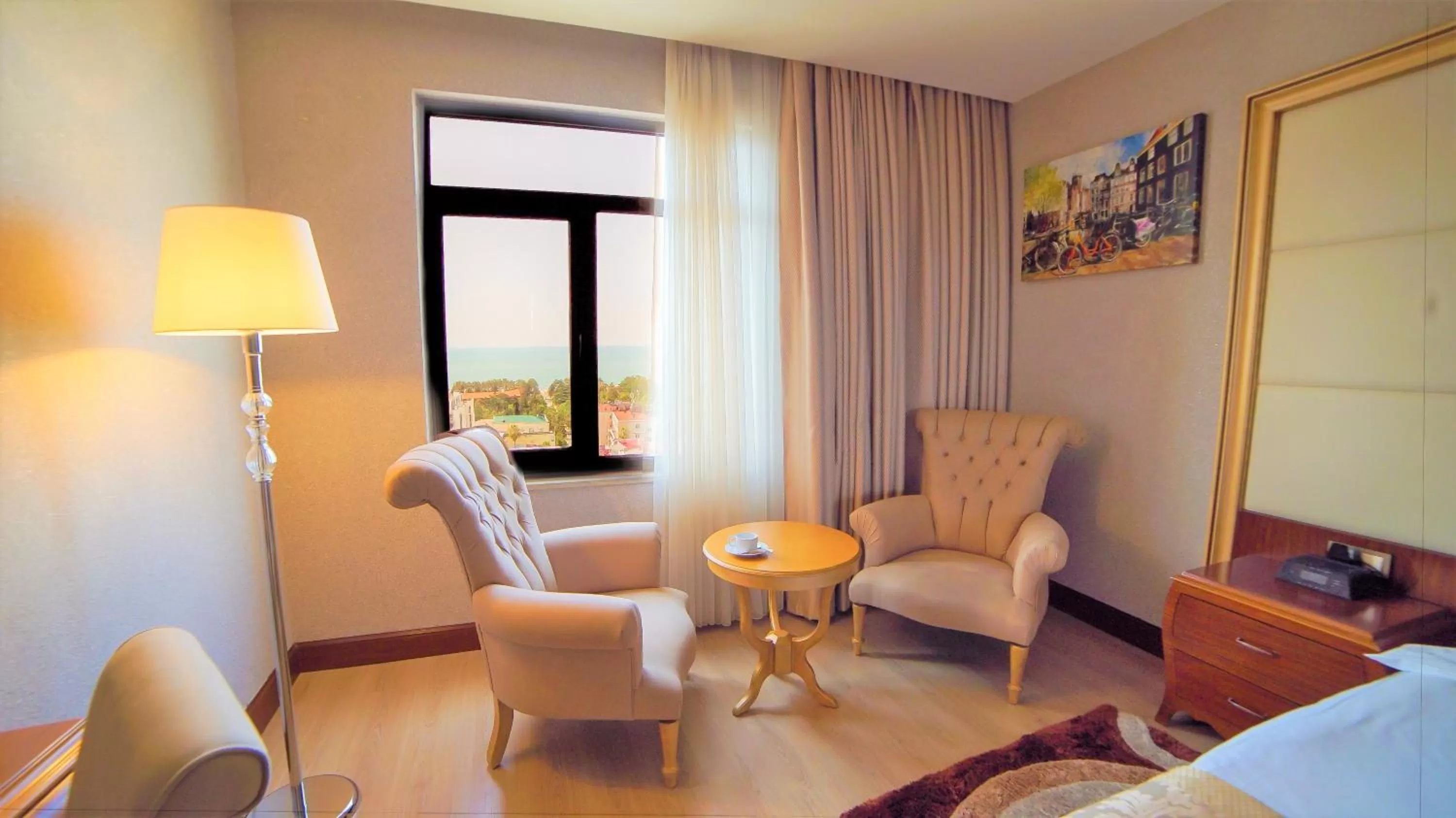 Standard King Room in Wyndham Batumi