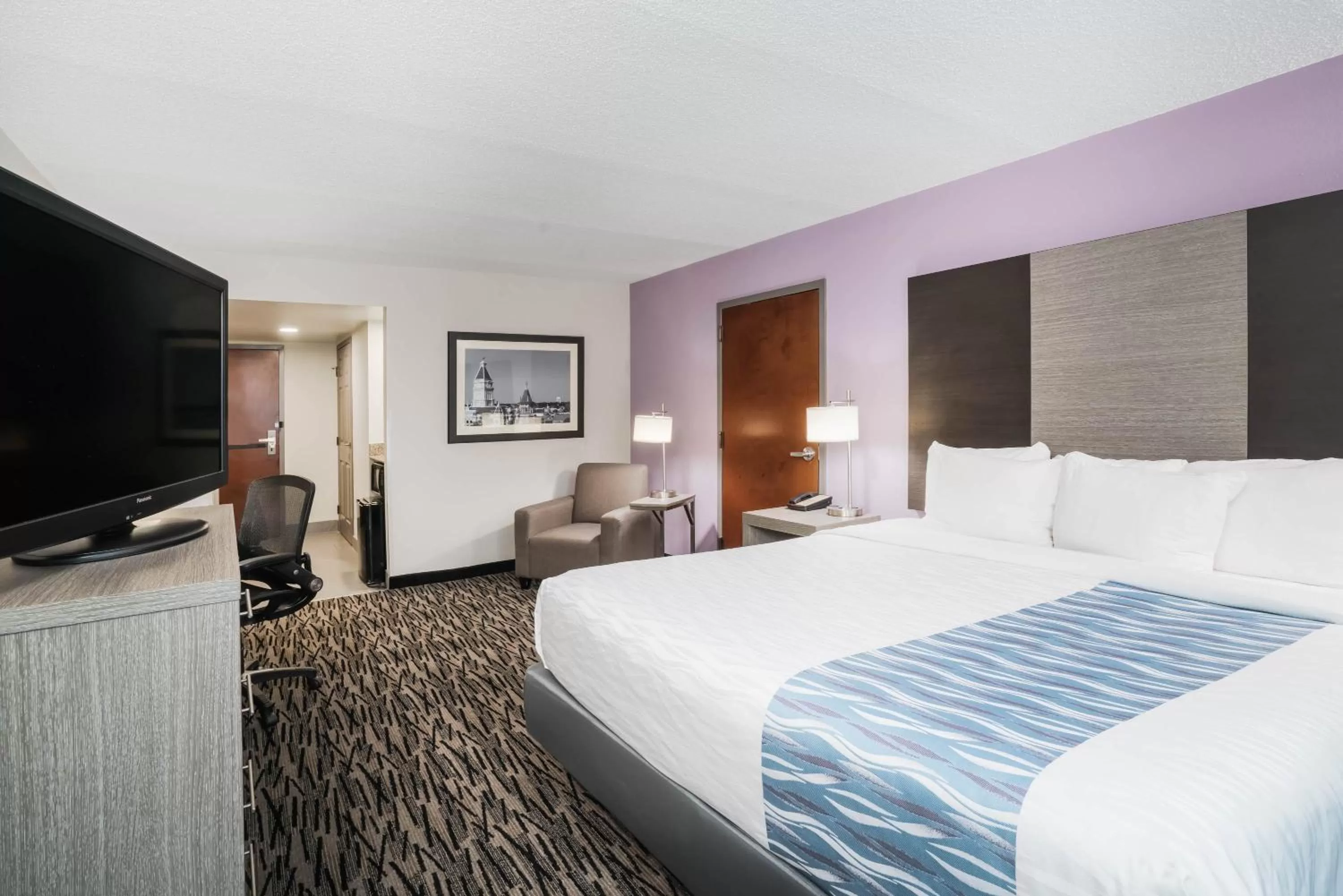 Standard Room King Bed  in La Quinta by Wyndham Clarksville