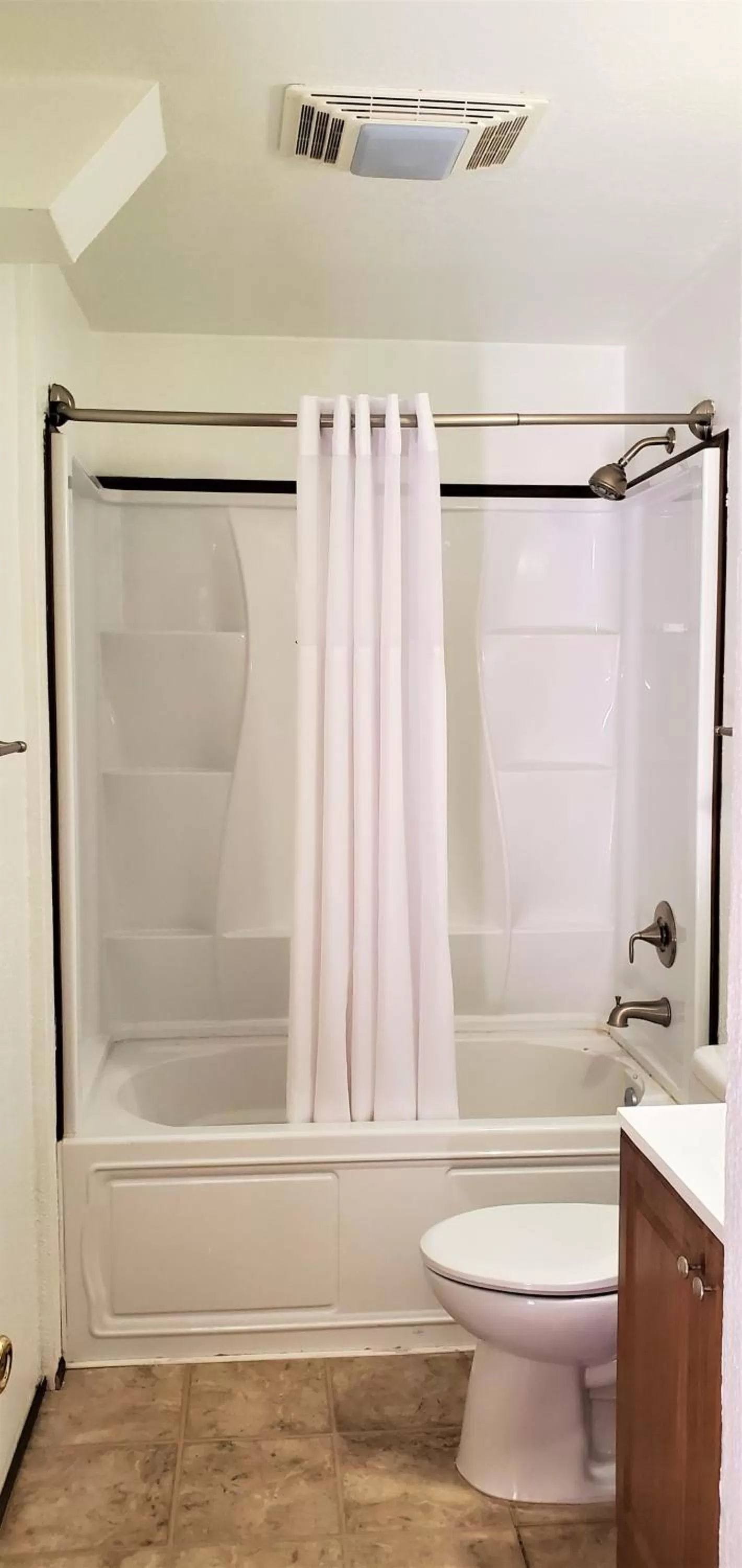 One-Bedroom Apartment in High Sierra Condominiums