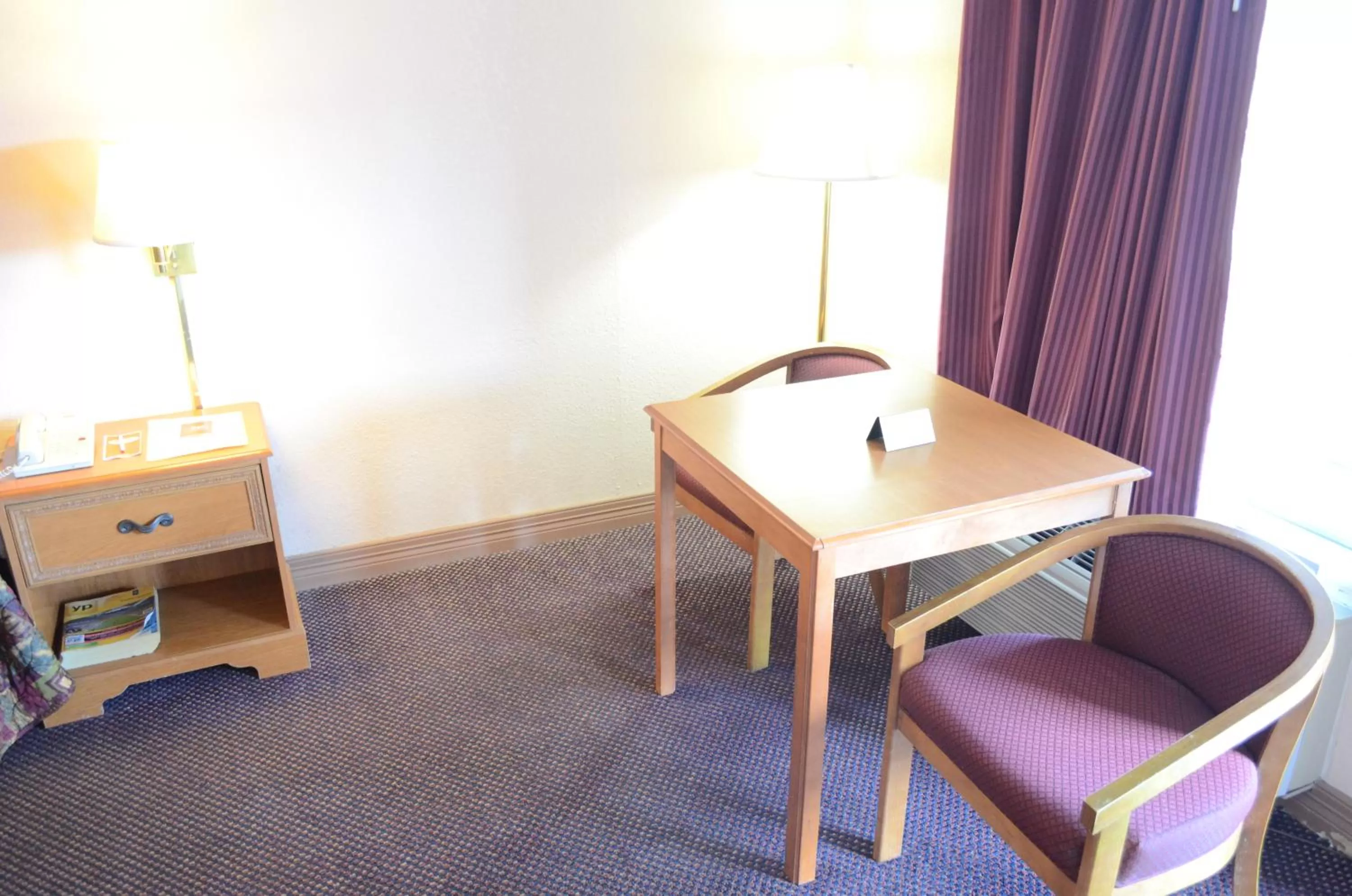 Queen Room with Two Queen Beds - Smoking in Americas Best Value Inn-Near NRG Park/Medical Center