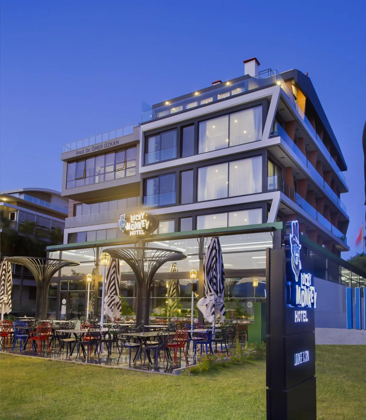 Property building in Lucky Monkey Hotel