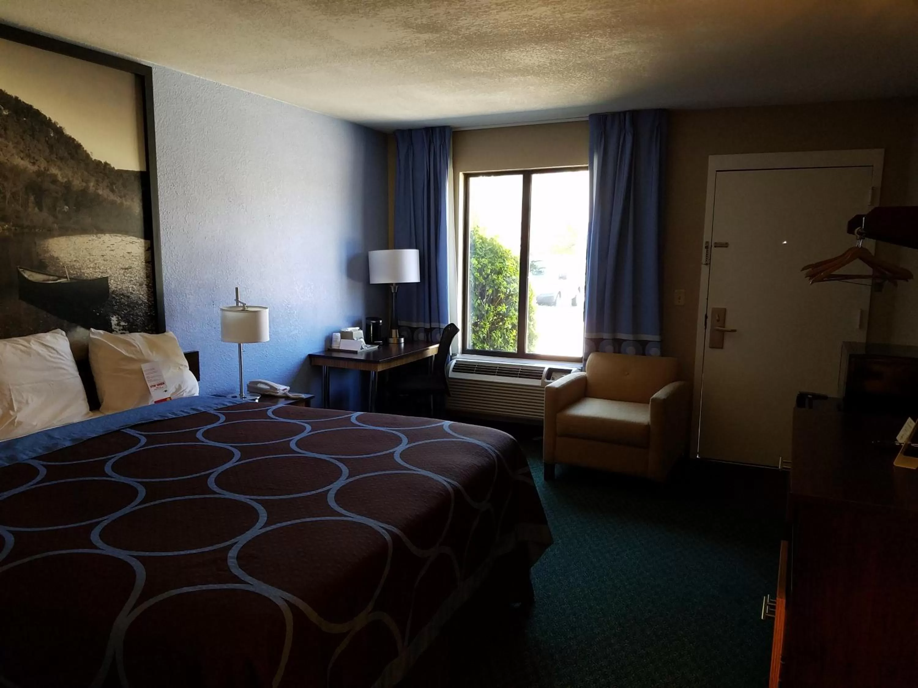 Deluxe King Studio Suite - Non-Smoking in Super 8 by Wyndham Bentonville