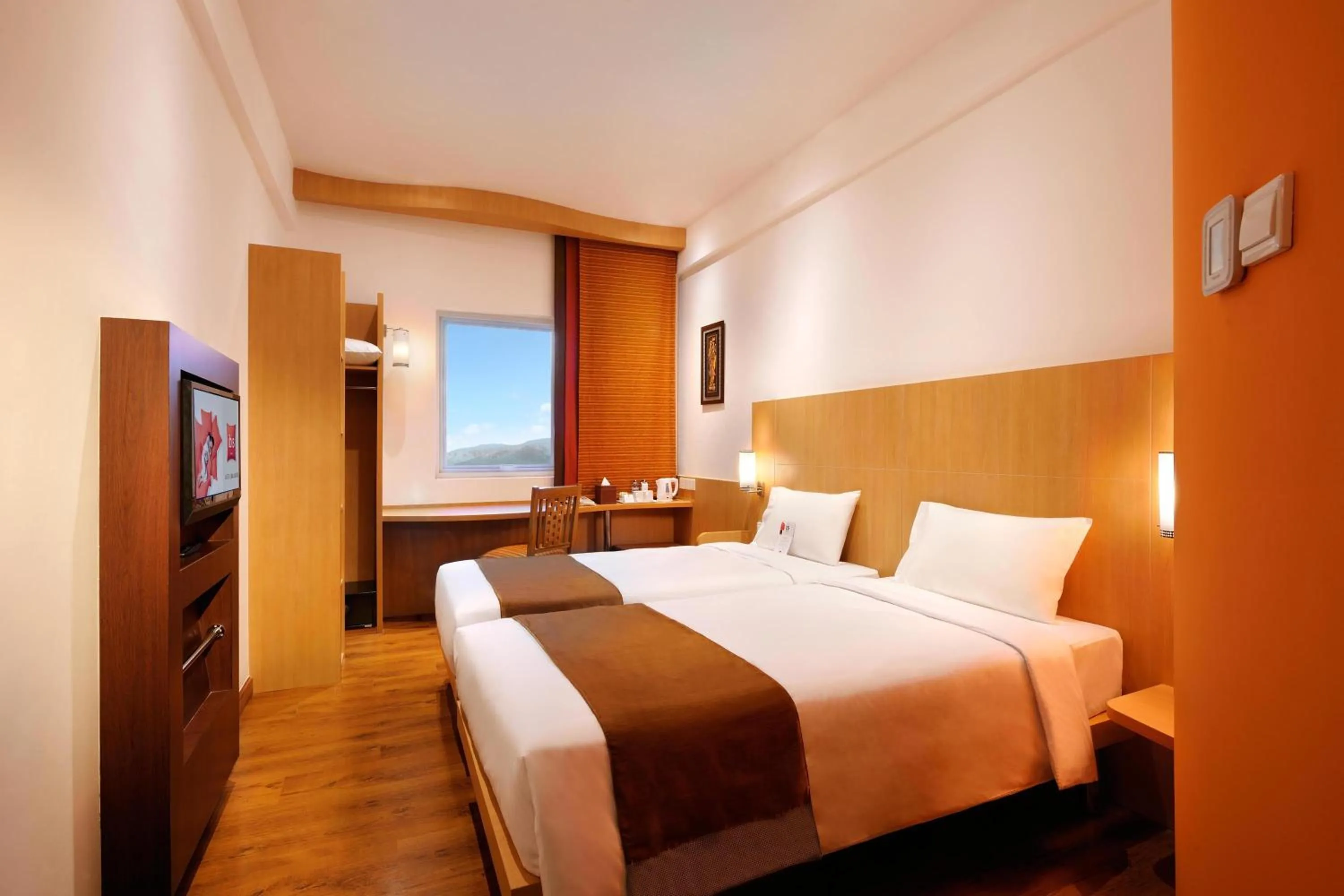 Bed in Ibis Bali Kuta