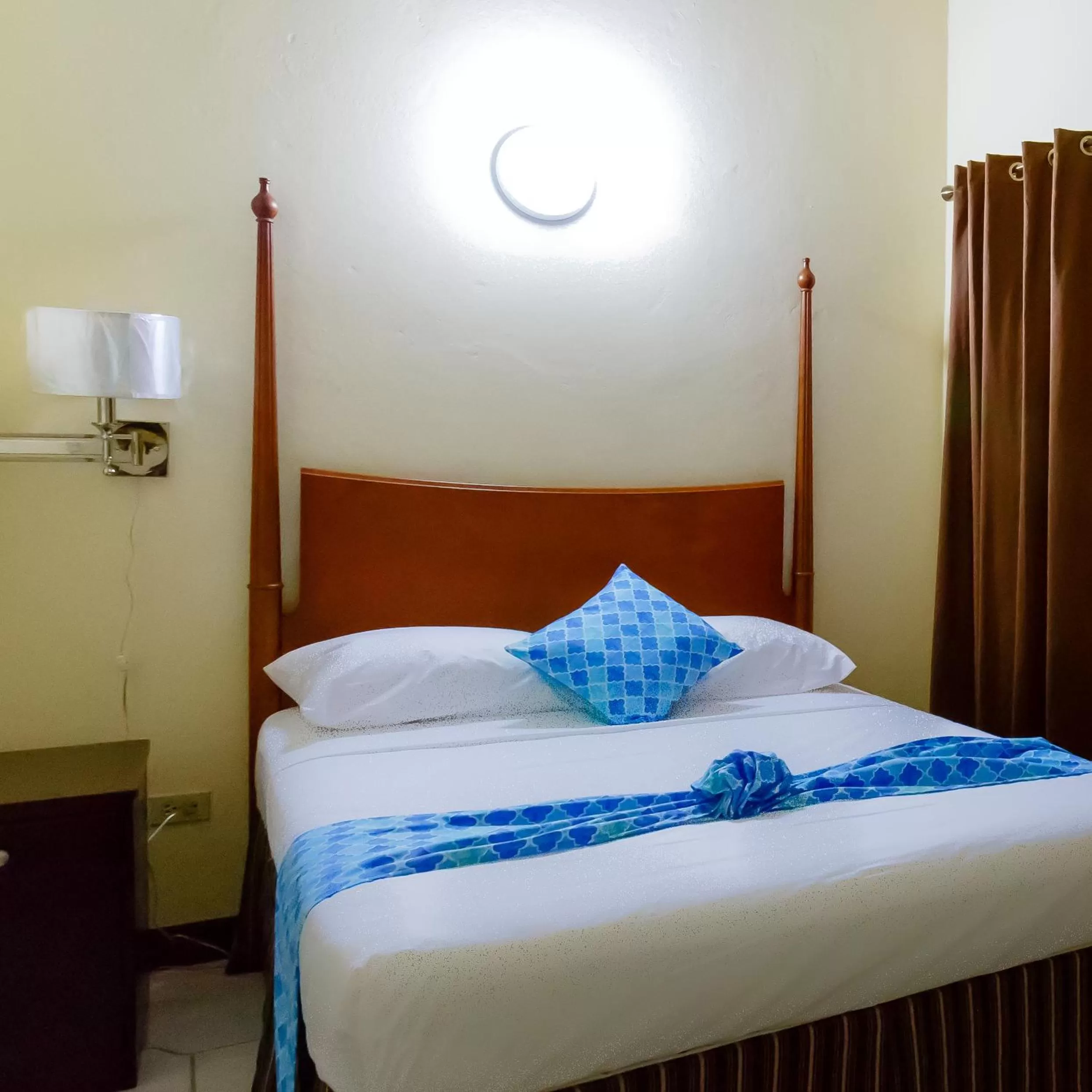 Economy Room in Jasmine Inn