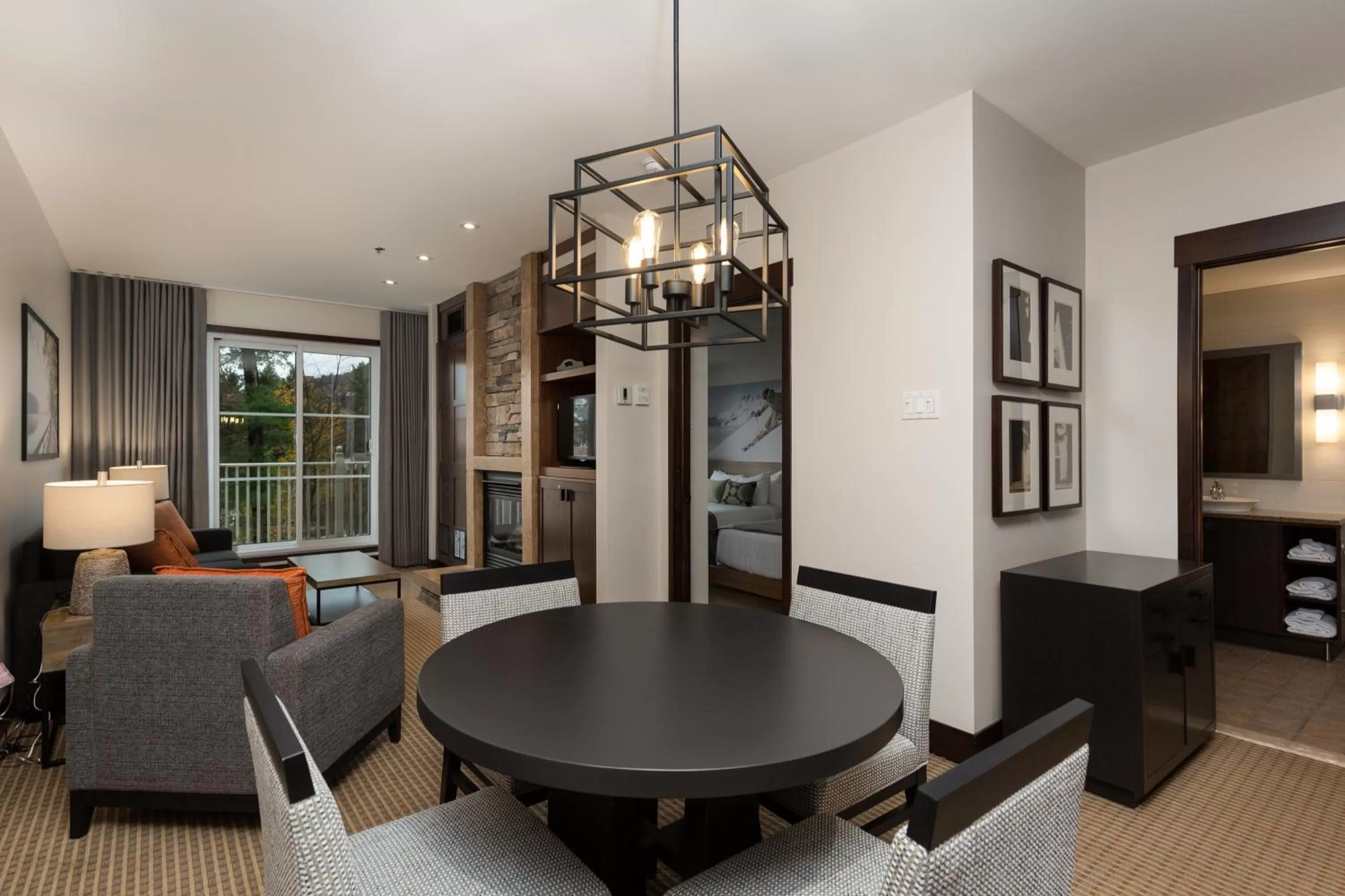 One-Bedroom Suite in Ermitage du Lac