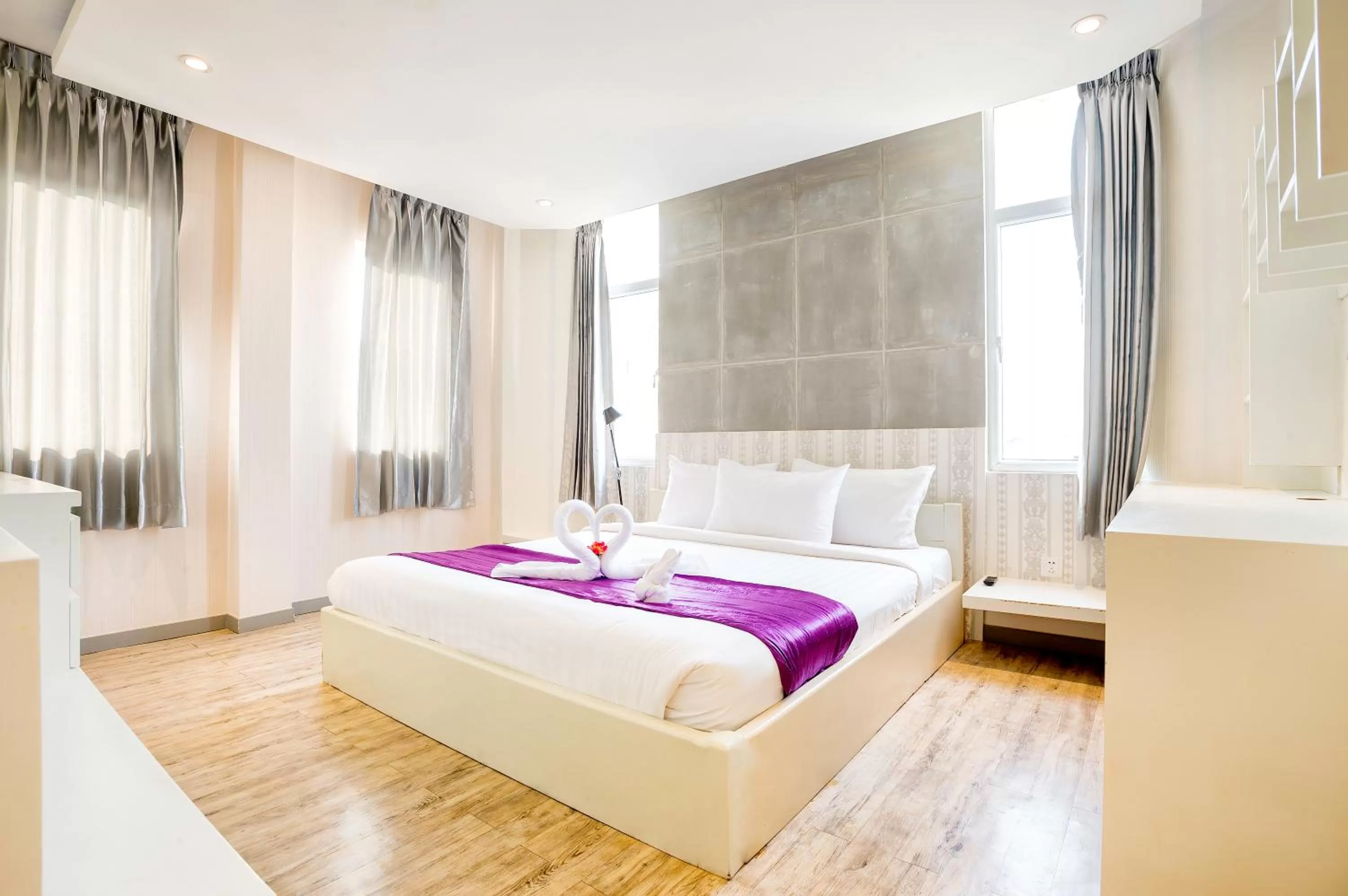 Two-Bedroom Apartment in White Residence Hotel & Apartment