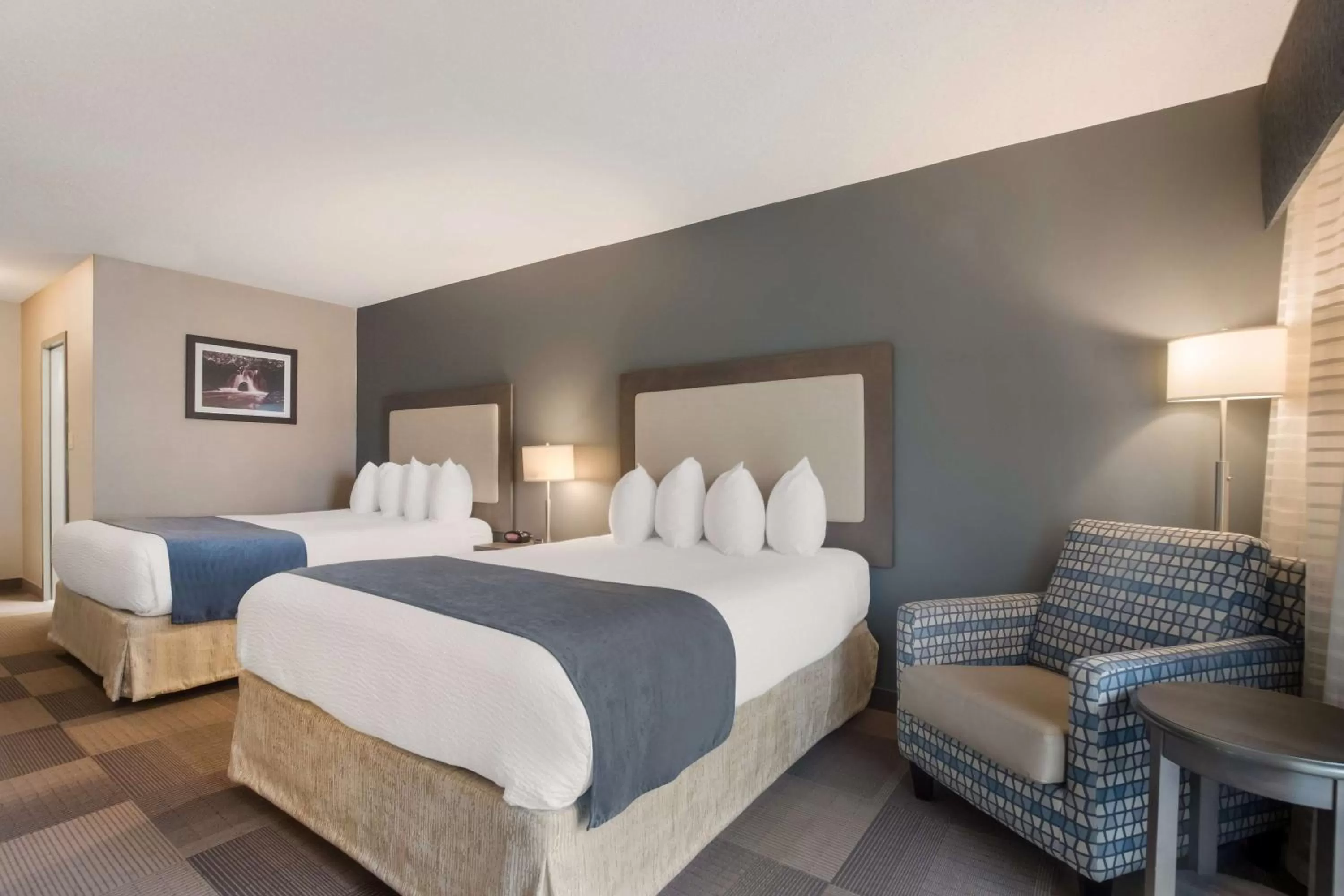 Queen Room with Two Queen Beds - Poolside in Best Western St Catharines Hotel & Conference Centre