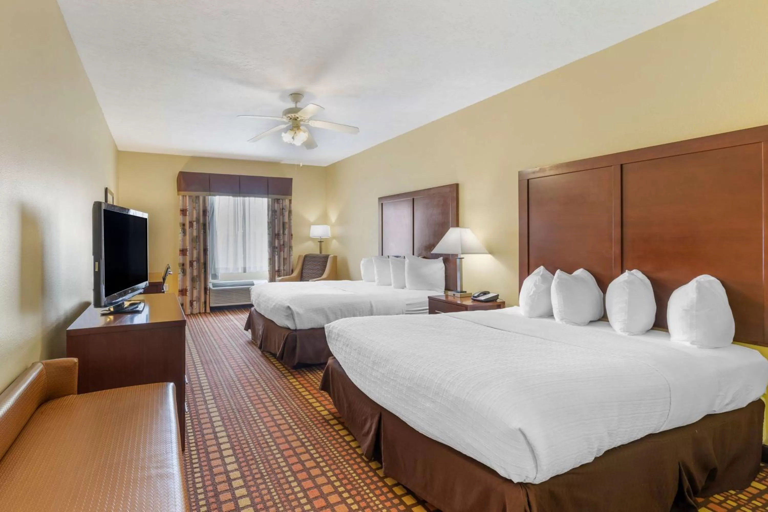Queen Room with Two Queen Beds - Non-Smoking in Best Western Plus Gadsden Hotel & Suites