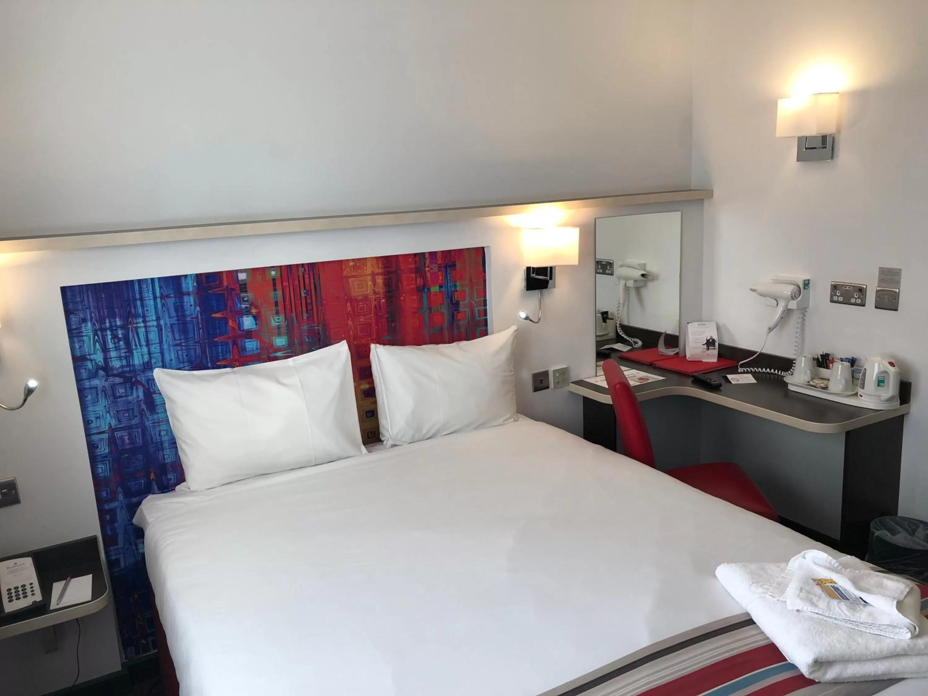 Double Room - Disability Access in Ramada Milton Keynes