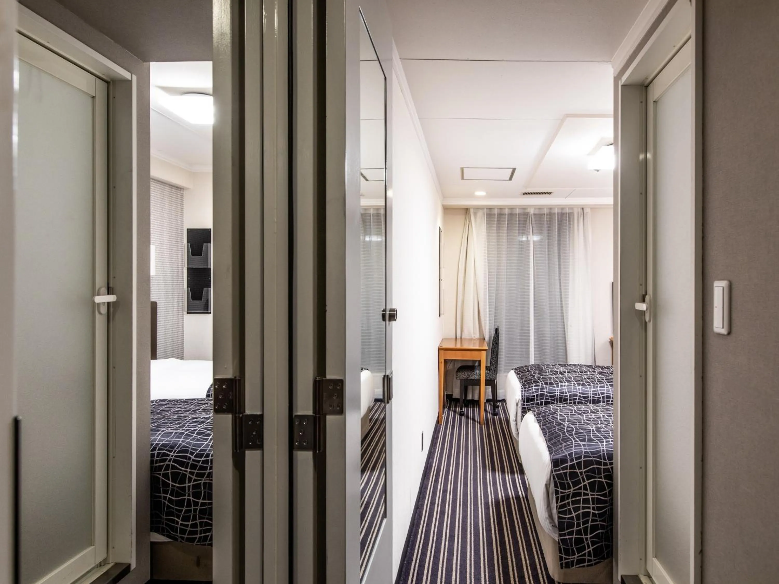 Connecting twin room - Nonsmoking (4 beds) in APA Hotel Kyoto Gion Excellent