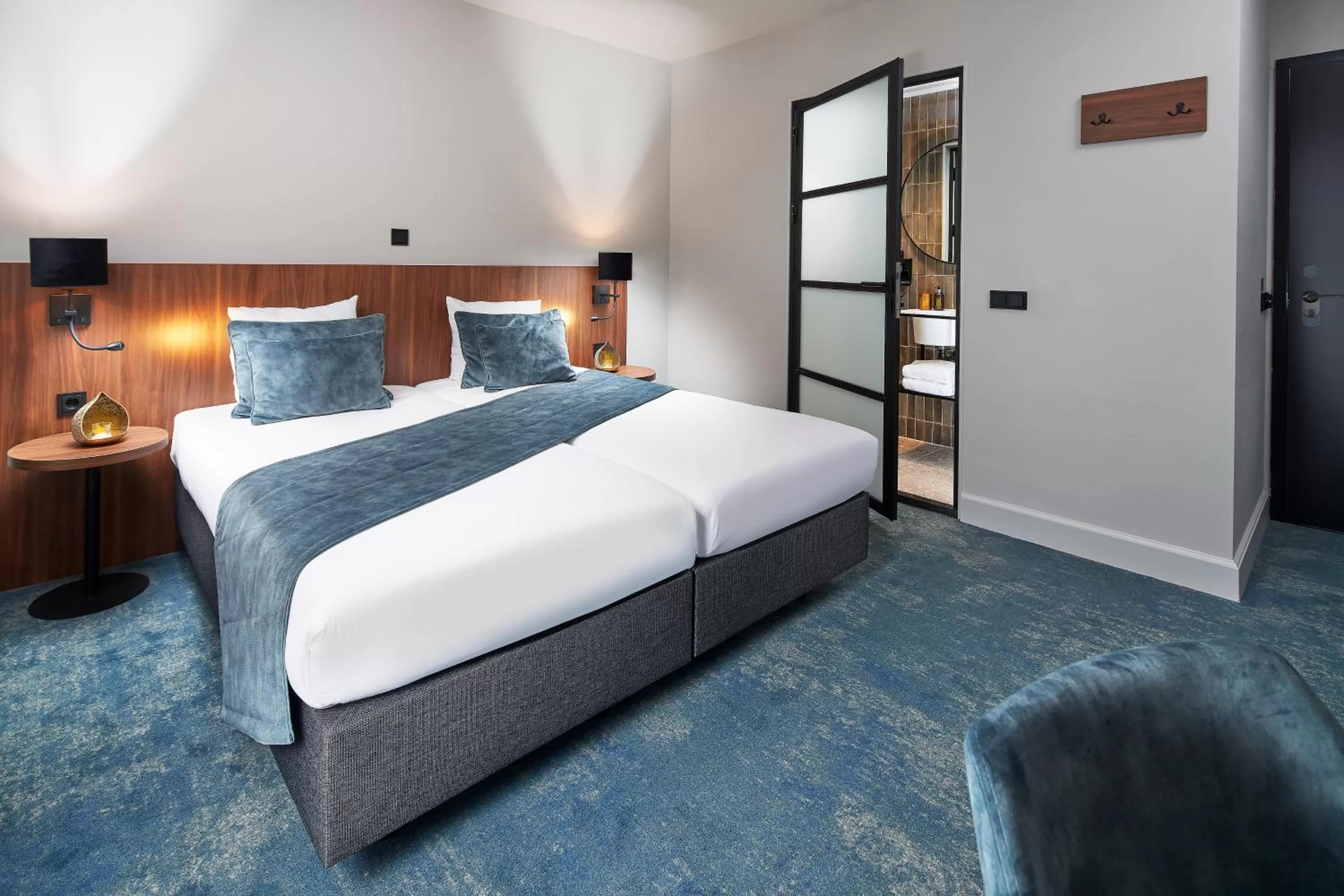 Deluxe Double Room in Boutique Hotel First City