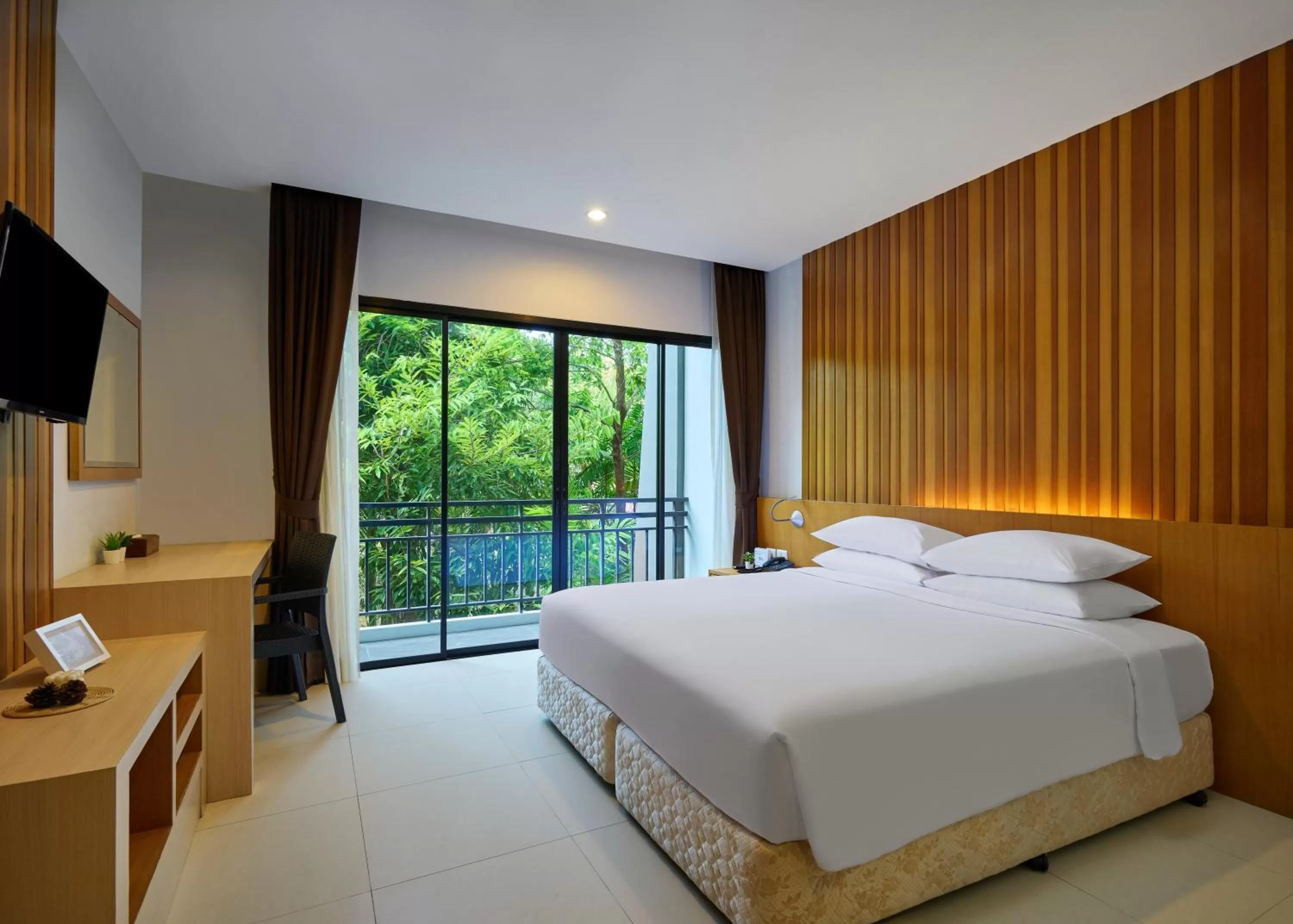 Tropical Deluxe in Nai Yang Beach Resort and Spa