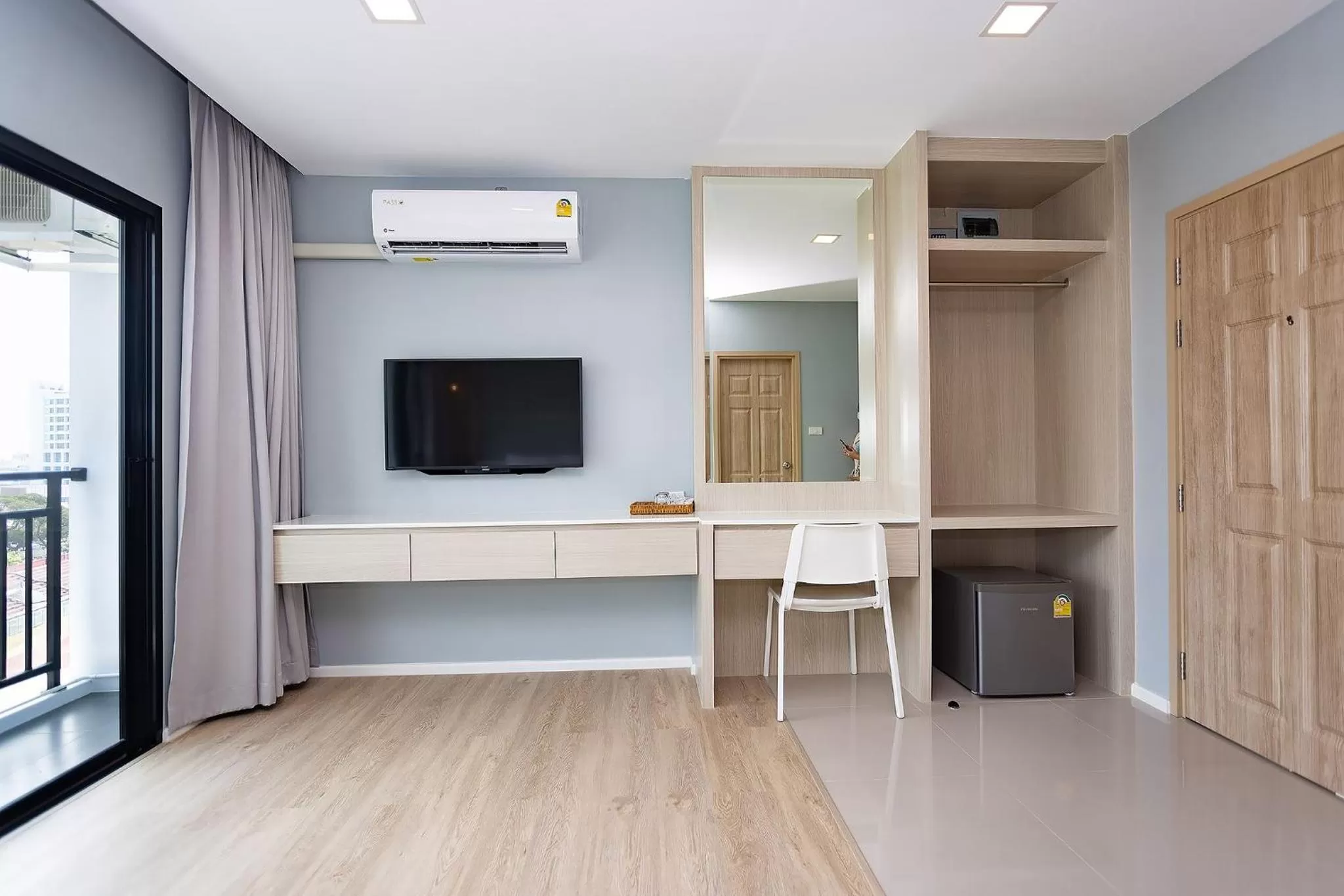 Superior King Room in Napa Hotel Ratchaburi