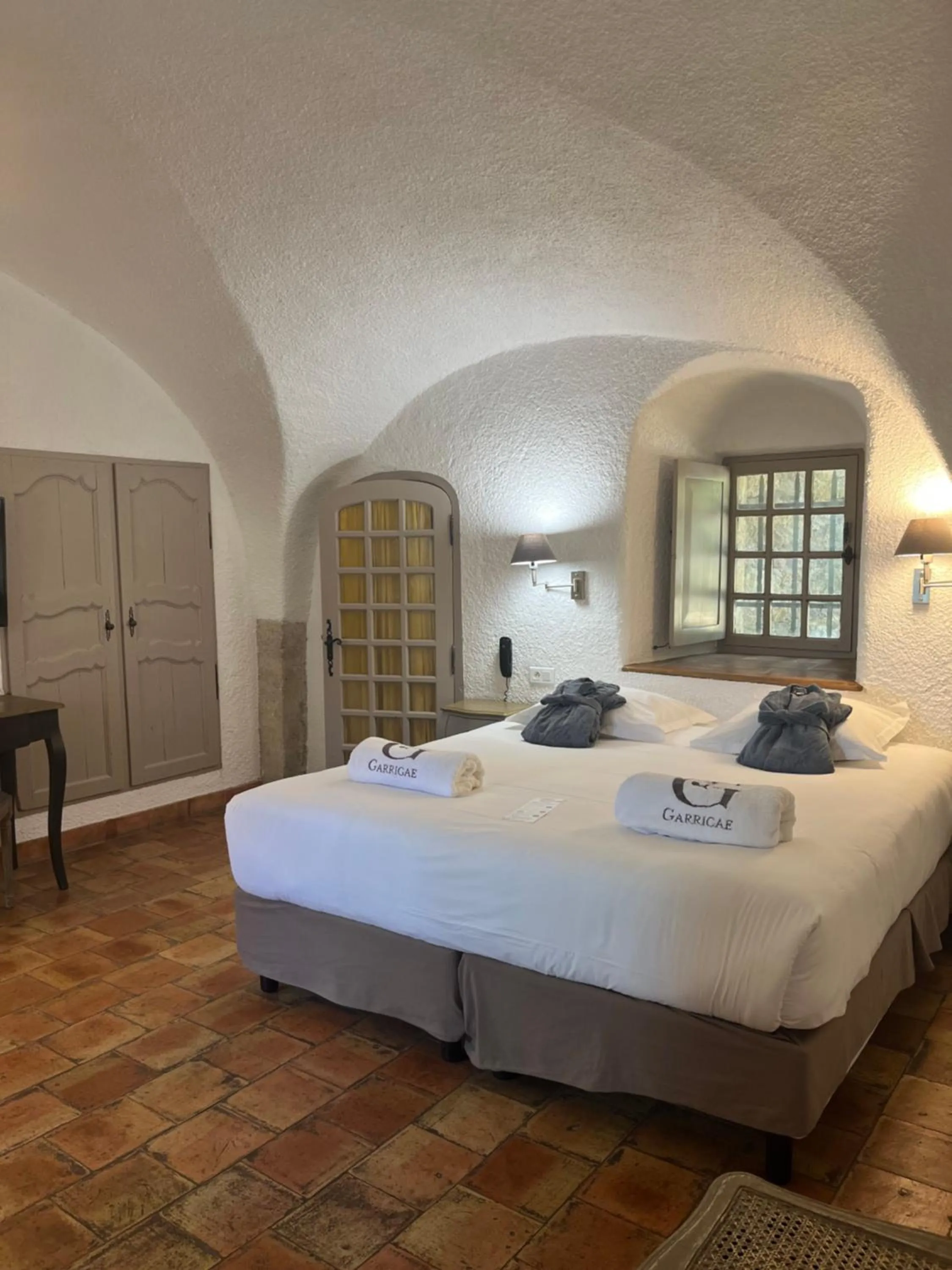 Double Room in Garrigae Abbaye de Sainte Croix