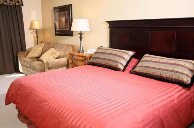 King Room with Sofa Bed in The Pointe at Castle Hill Resort & Spa