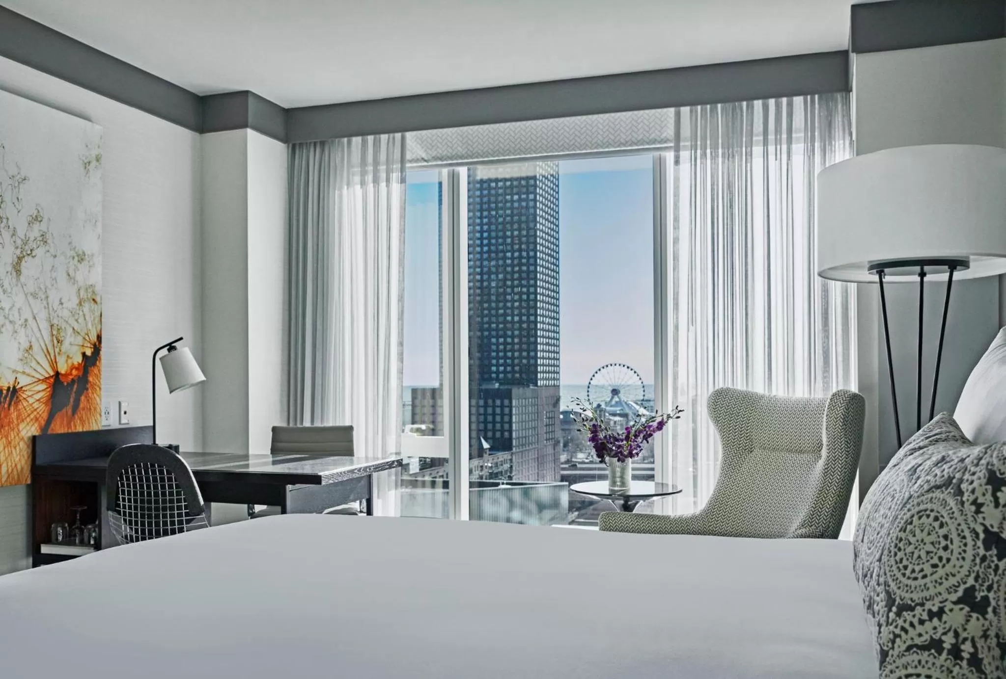 Premium King Room - Roll-in Shower Accessible in Loews Chicago Hotel