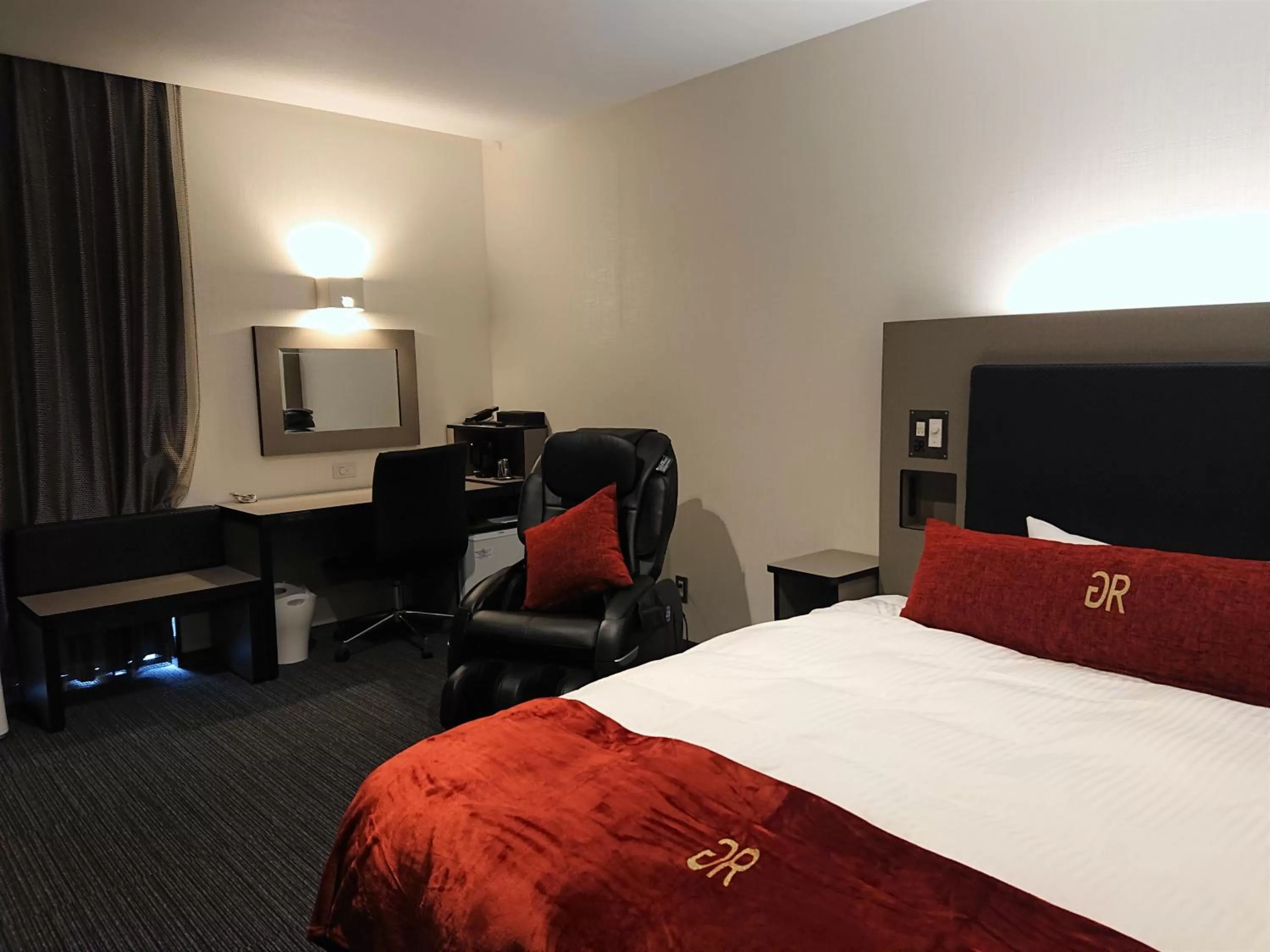 Premium Single Room(2 Adult) - Smoking	 in Green Rich Hotel Kurume Natural Hot Spring Arimamutsumonnoyu