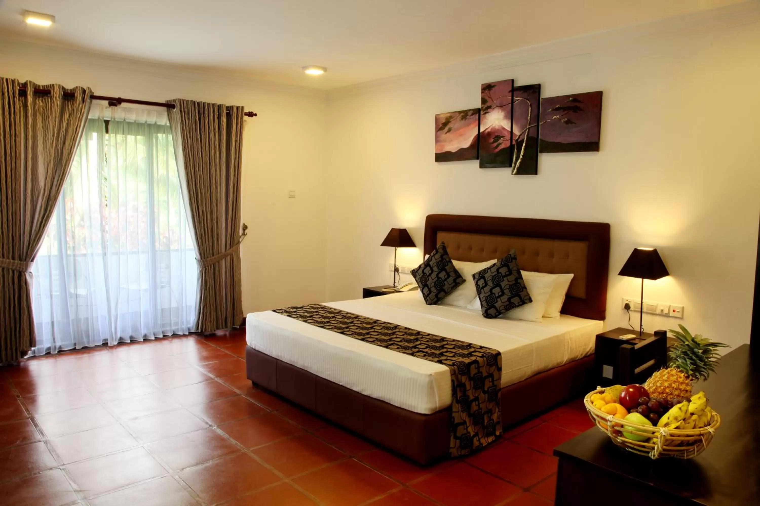 Superior Double Room with Complimentary Airport Transfer in Oreeka - Katunayake Airport Transit Hotels