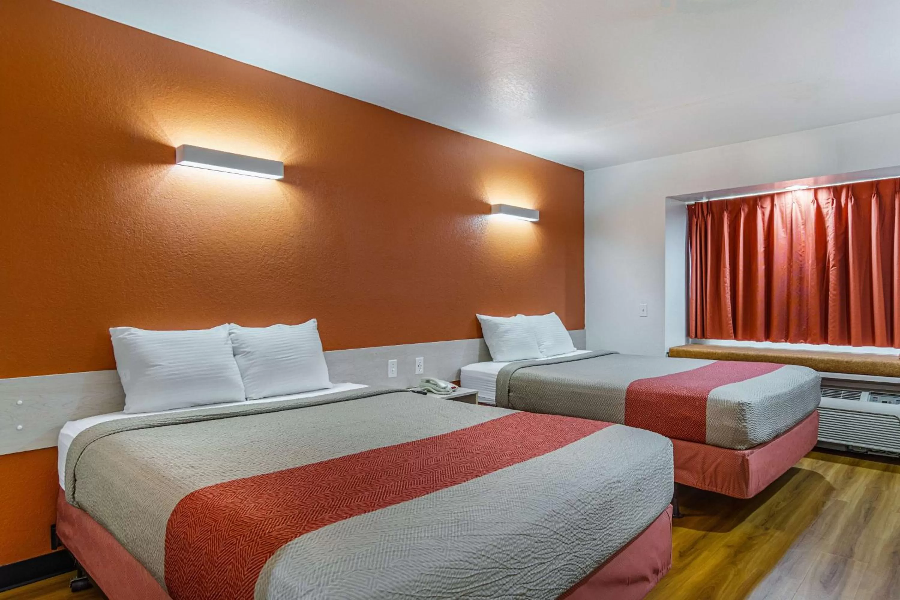 Queen Room with Two Queen Beds - Disability Access - Roll In Shower in Motel 6-Mcalester, OK