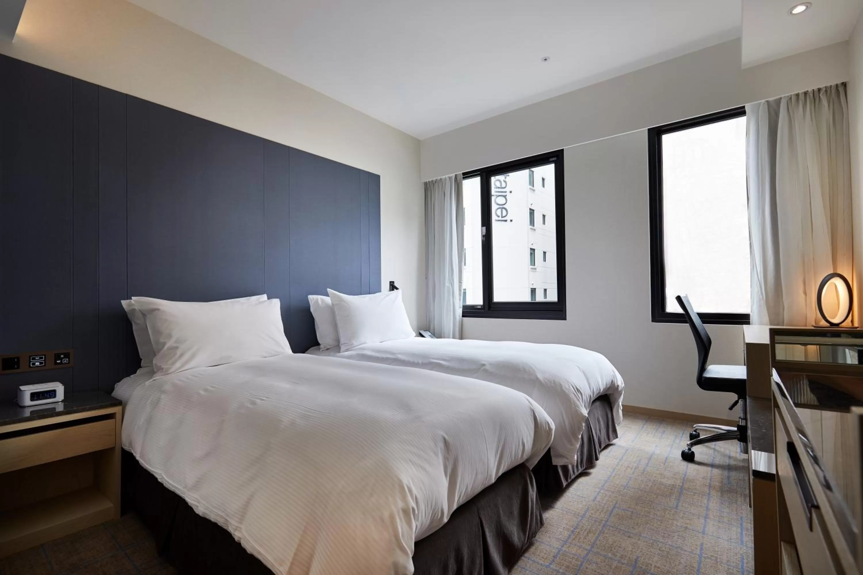 Superior Twin Room in K Hotels Taipei Linsen