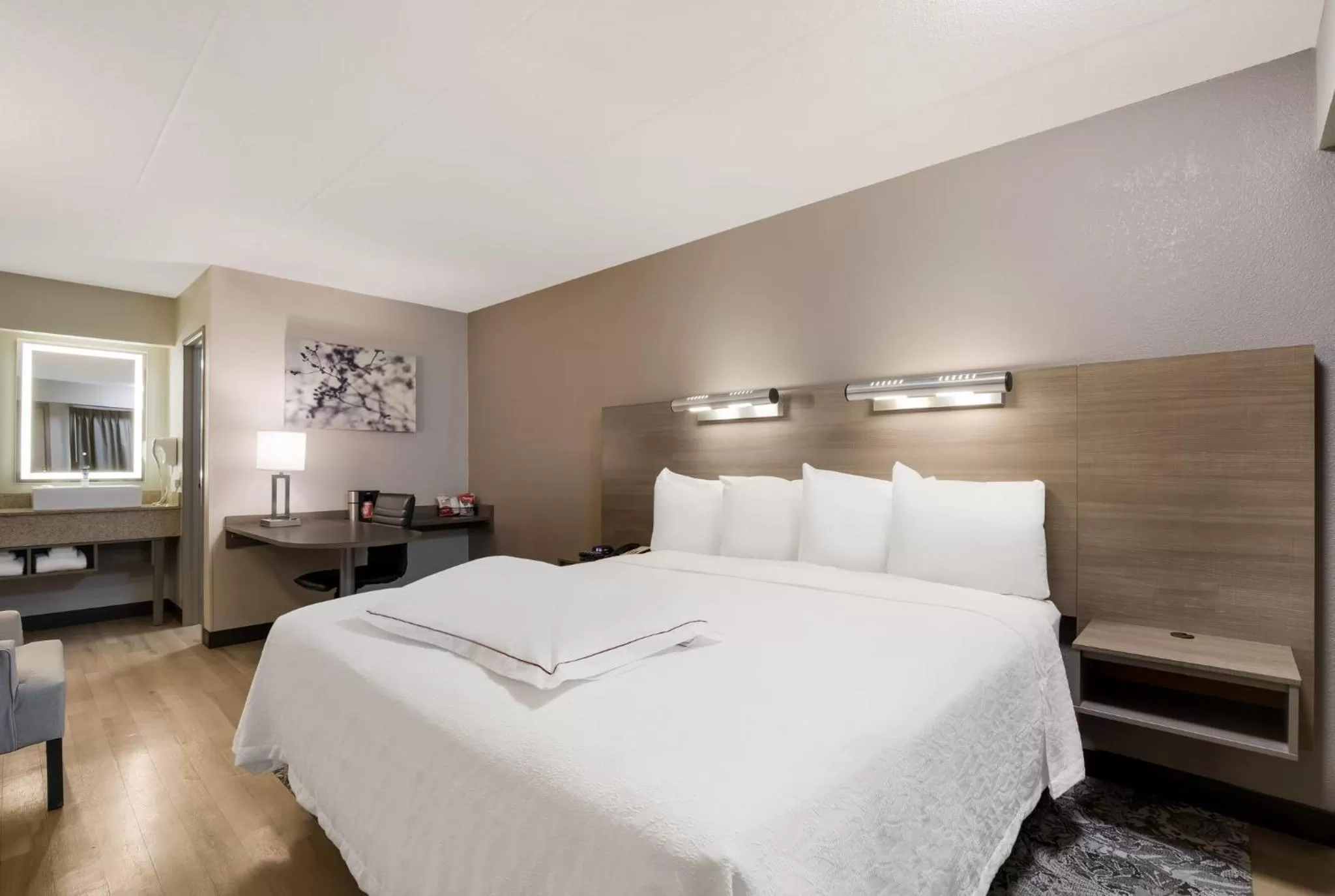 Premium King Room Disability Access Smoke Free (Upgraded Bedding & Snack) in Red Roof Inn PLUS+ Chicago - Naperville