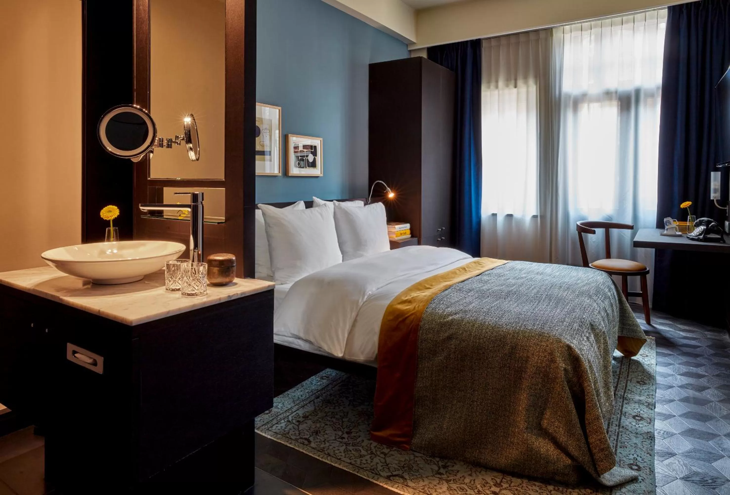 Classic Double Room in Park Centraal Amsterdam, part of Sircle Collection