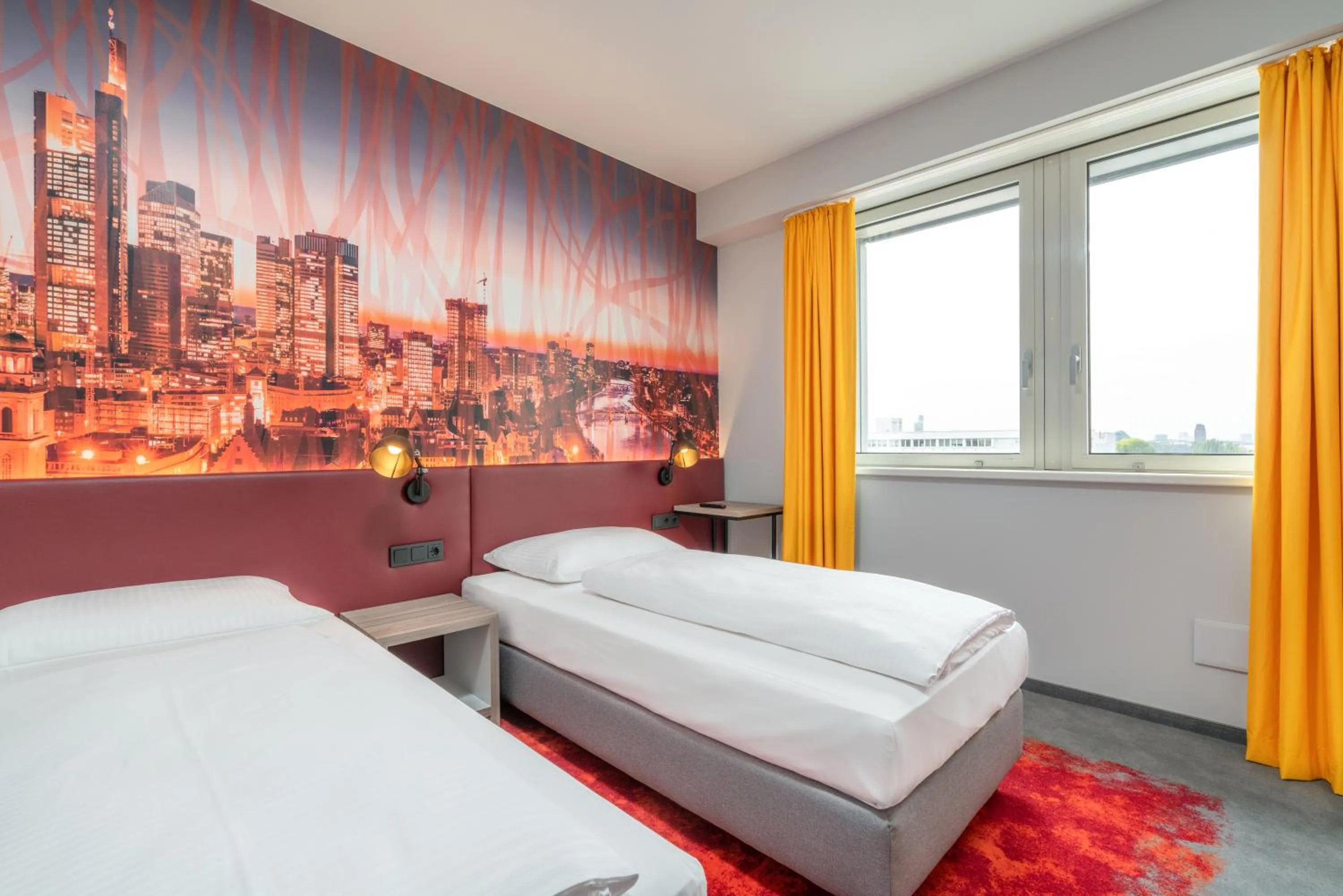 Twin Room in Campanile Frankfurt Offenbach
