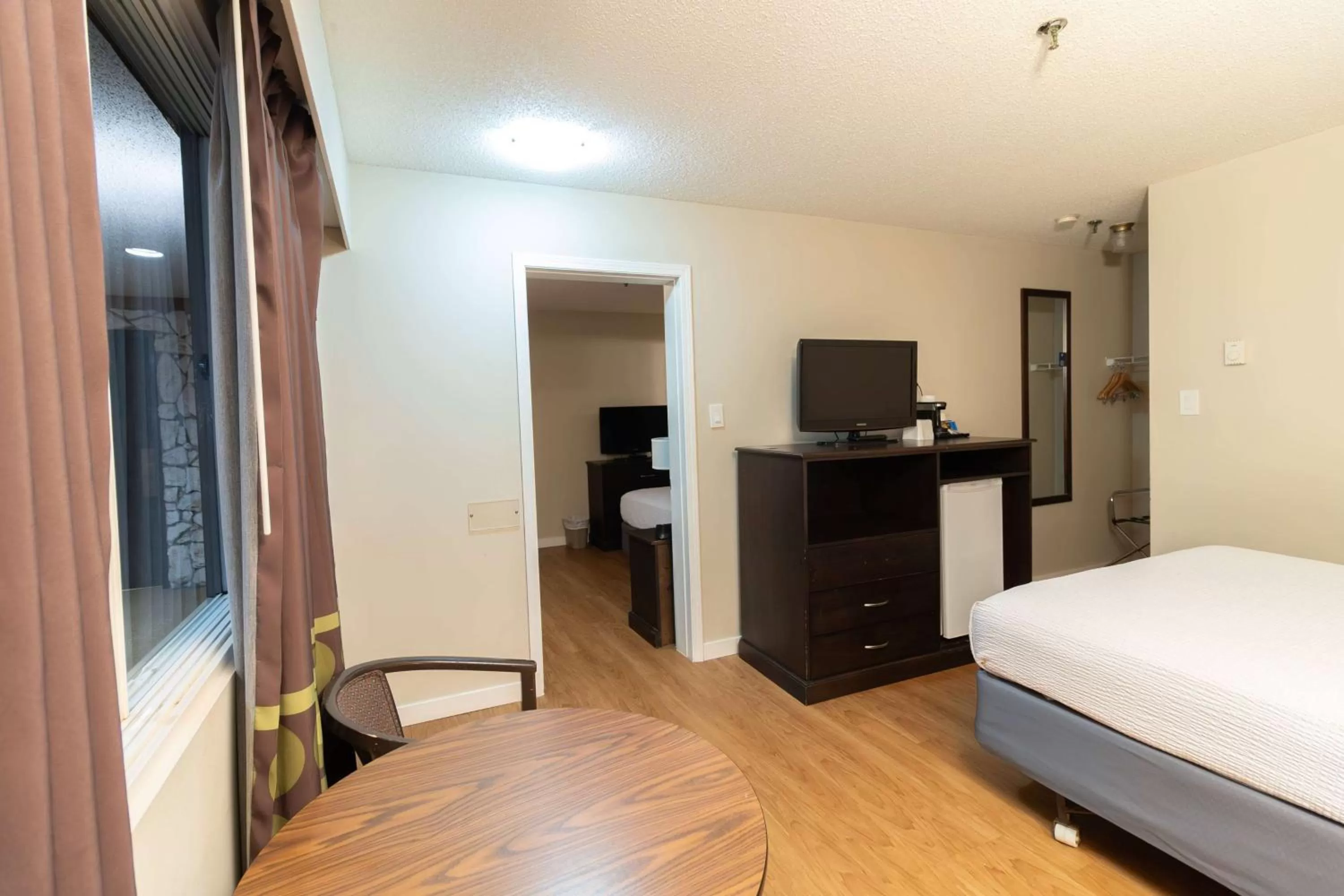 Studio Suite - Non-Smoking in Super 8 by Wyndham Prince George