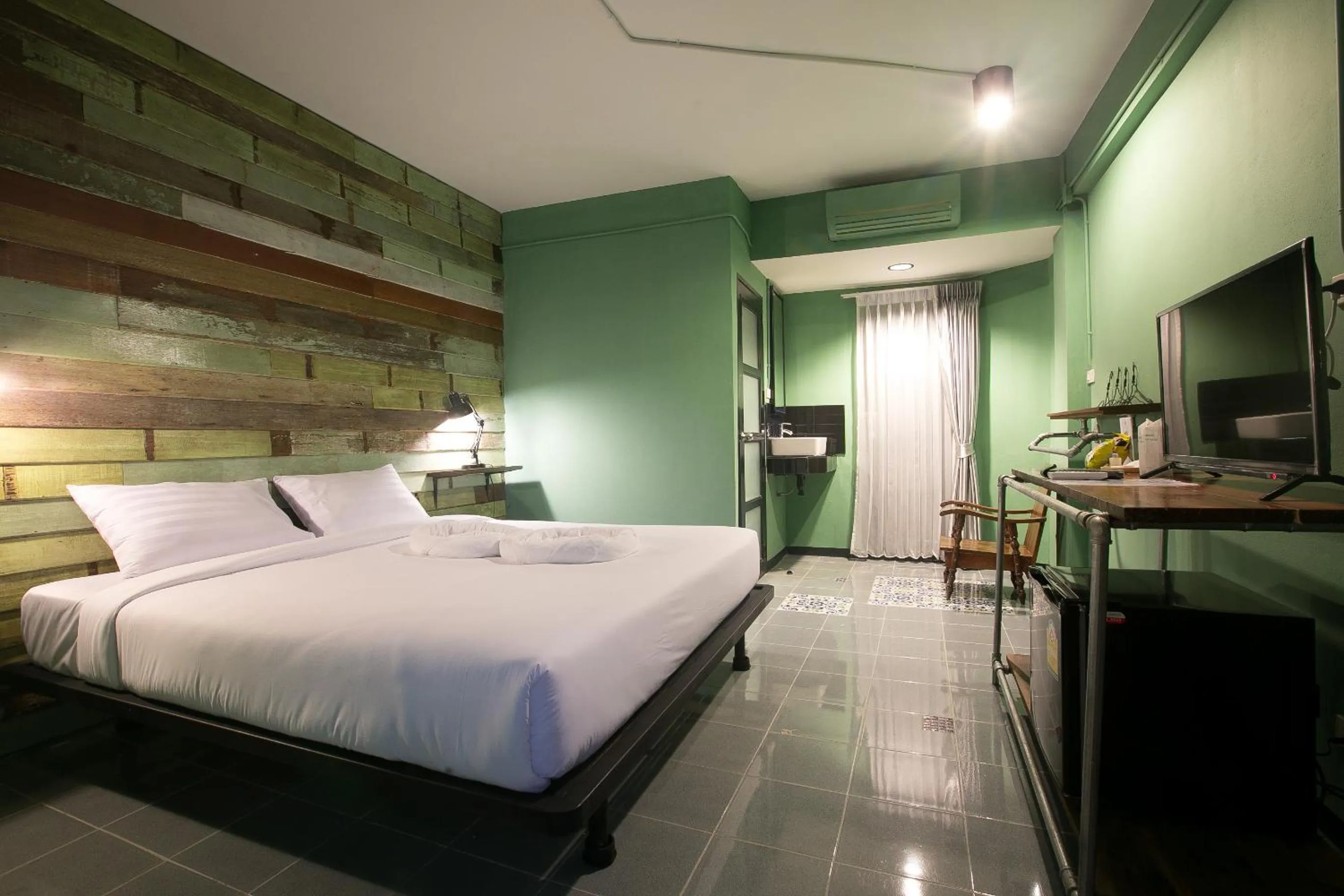 Standard Double Room with Private Bathroom in The 8 Factory Hotel Phitsanulok