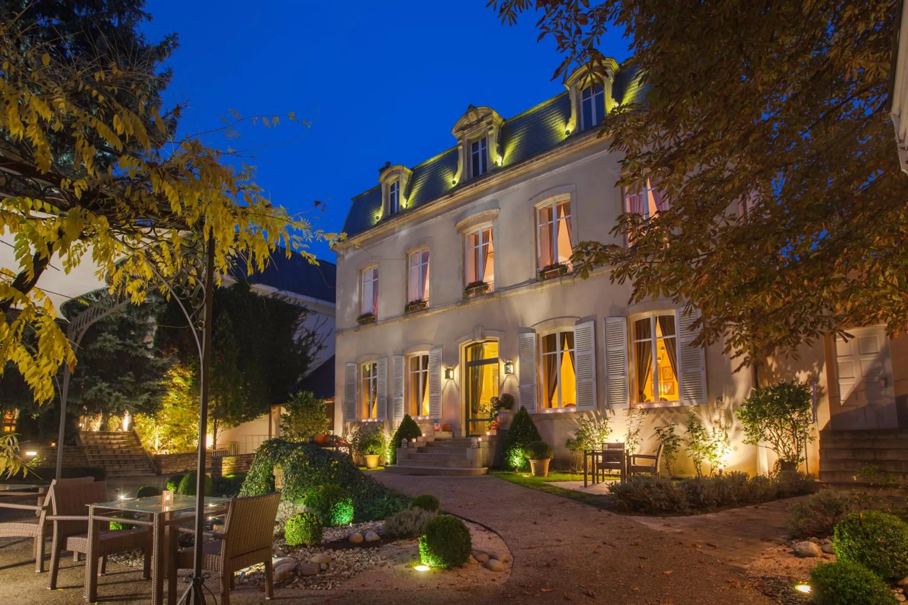 Hostellerie Cèdre &amp; Spa Beaune