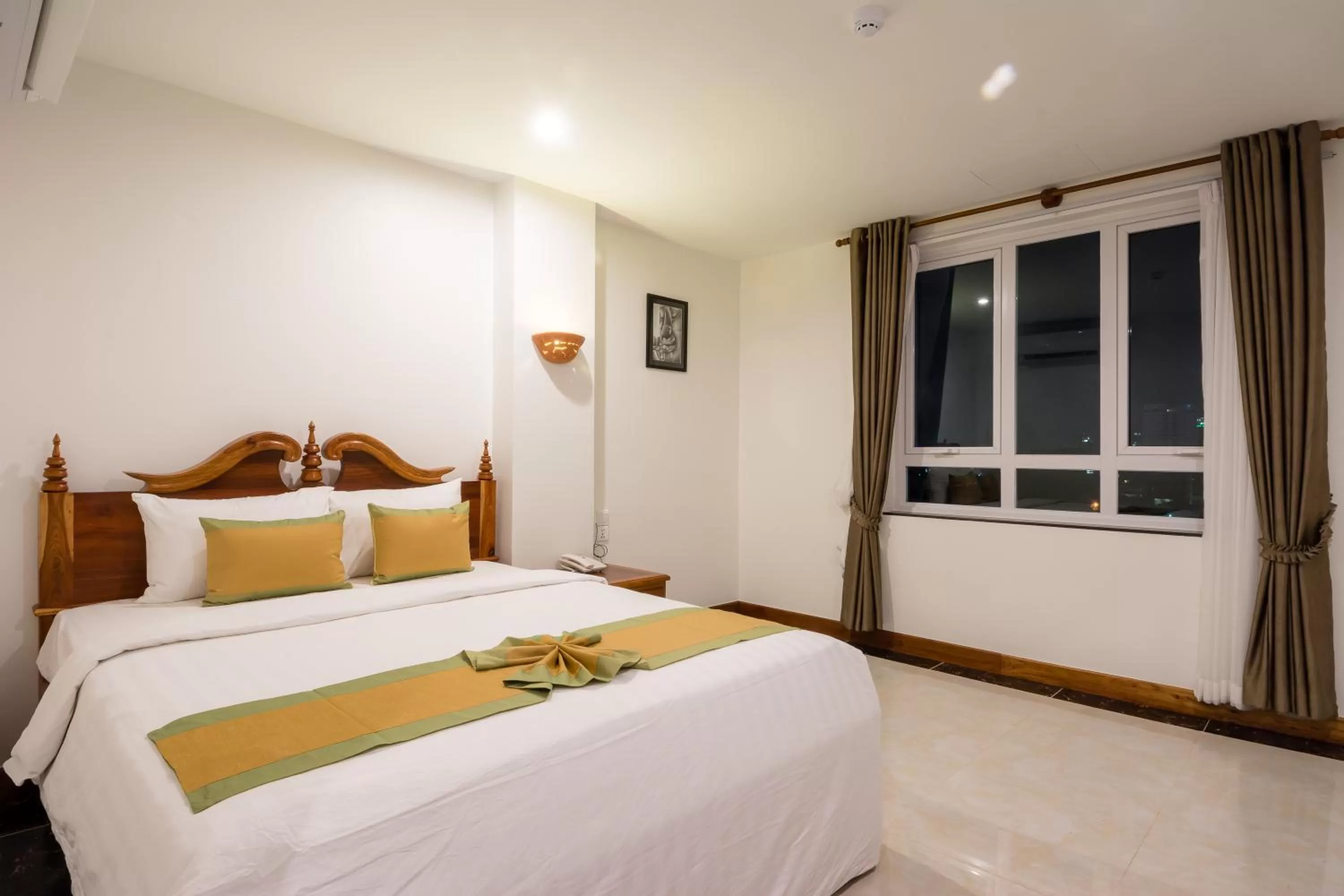 Superior Double Room with City View in Relax Hotel