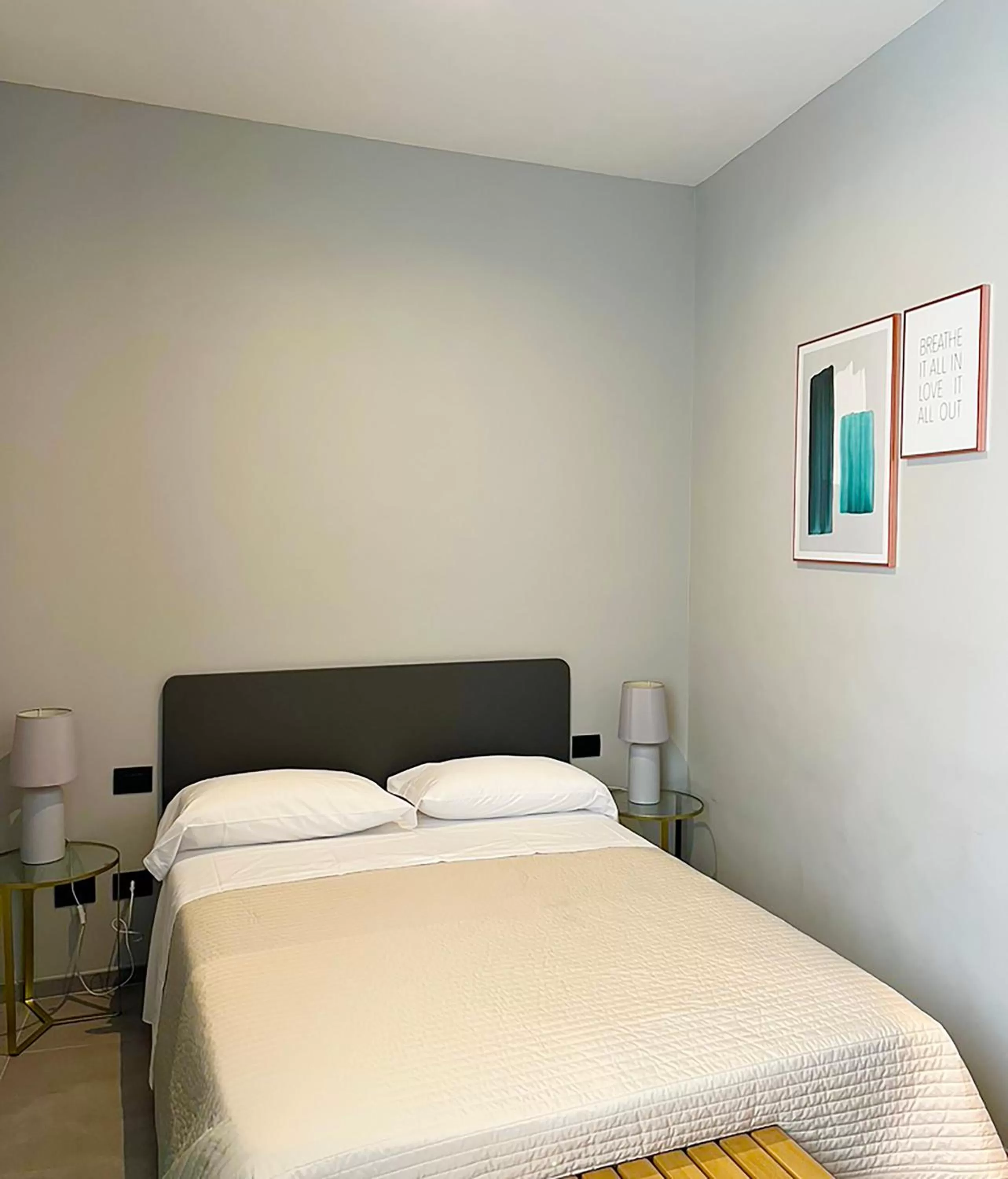 Small Double Room in Hotel King