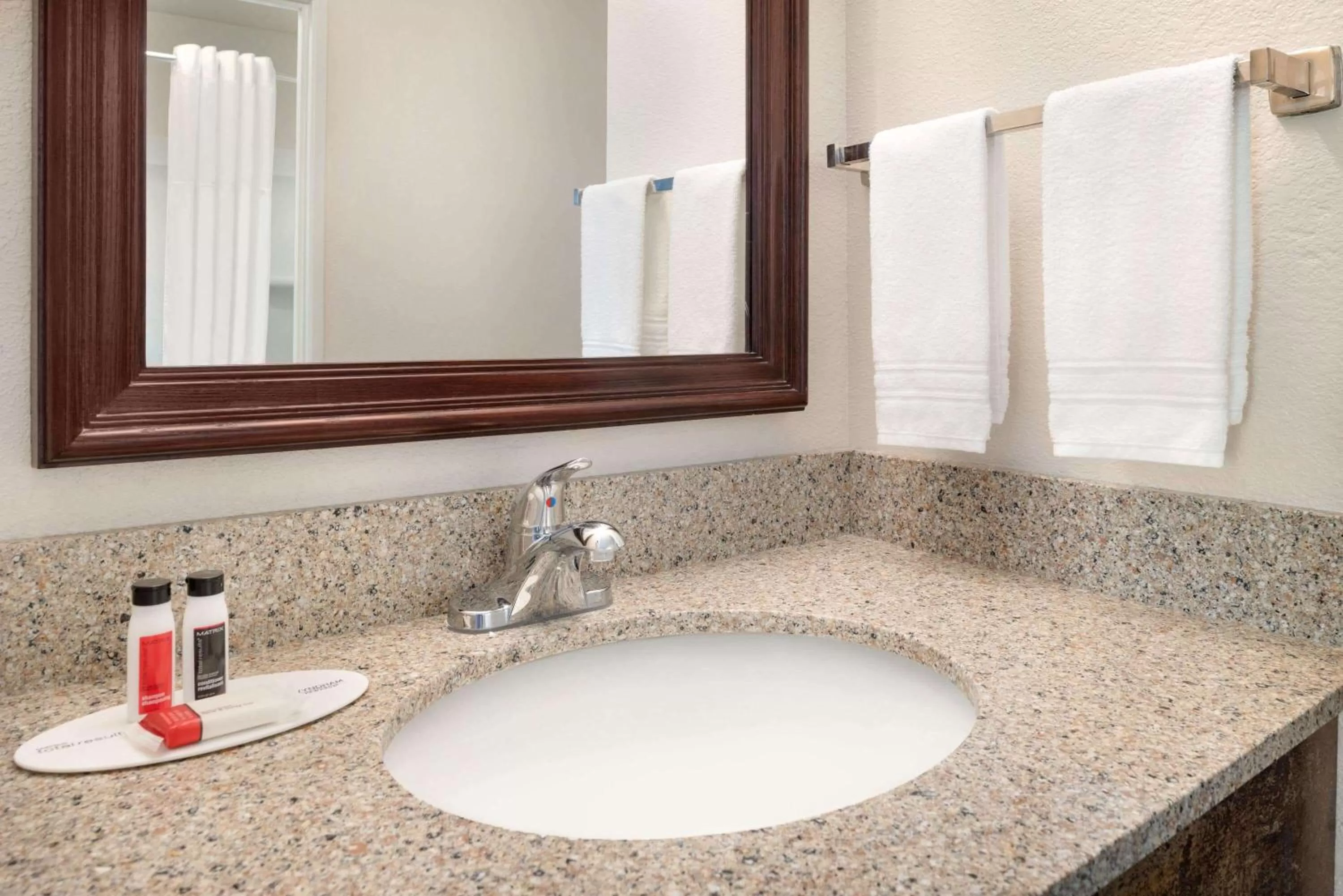 King Studio Suite - Non-Smoking in Baymont by Wyndham Swanton