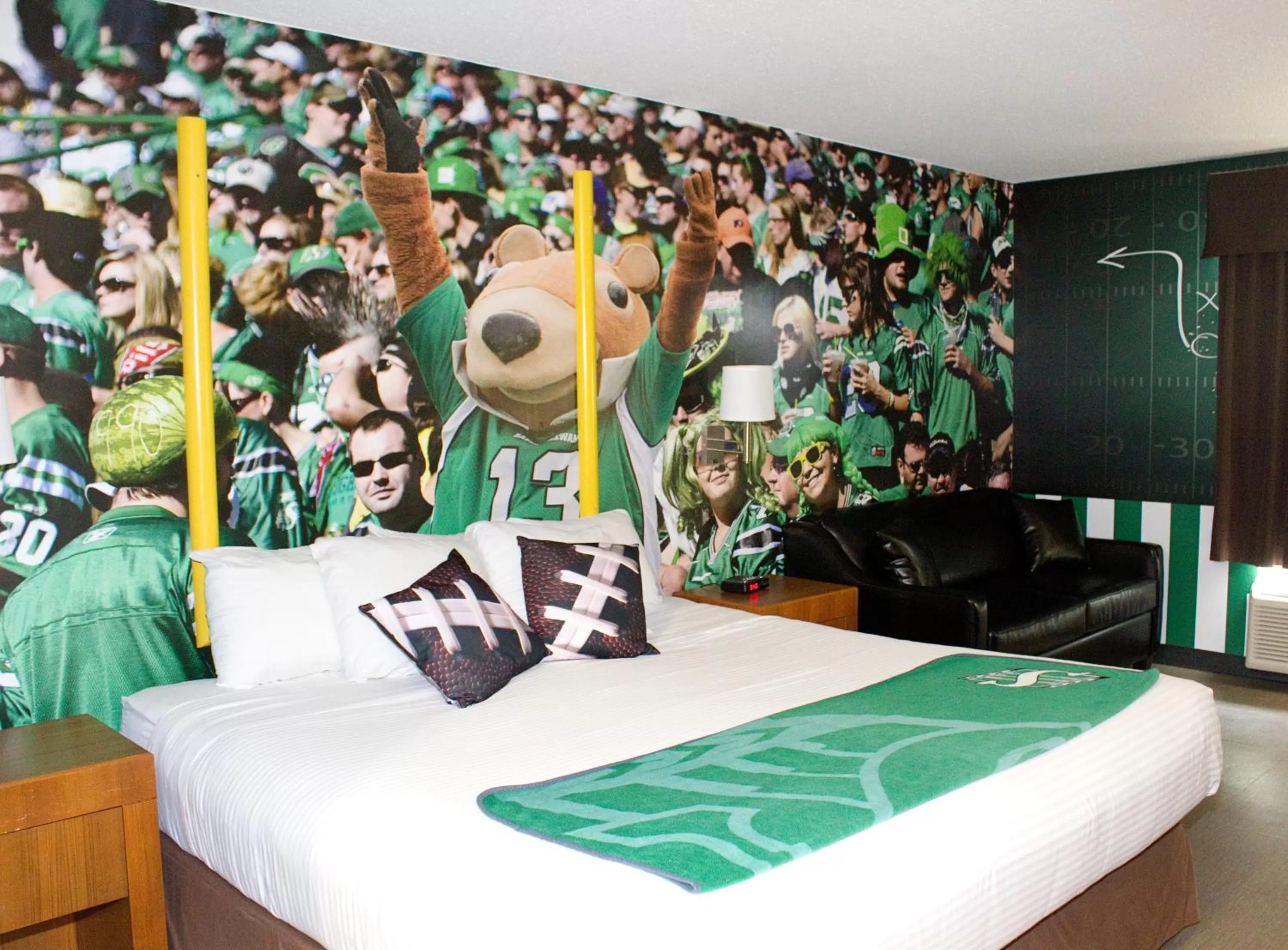 Executive King Suite - Non-Smoking in Days Inn by Wyndham Regina